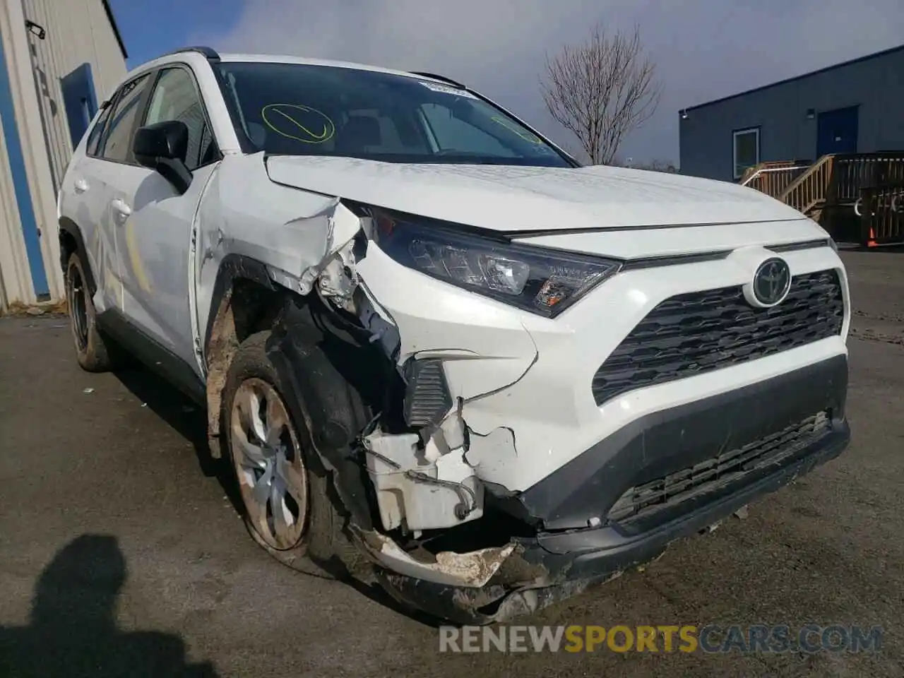 1 Photograph of a damaged car 2T3F1RFV8KC041751 TOYOTA RAV4 2019