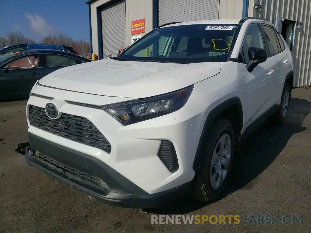 2 Photograph of a damaged car 2T3F1RFV8KC041751 TOYOTA RAV4 2019