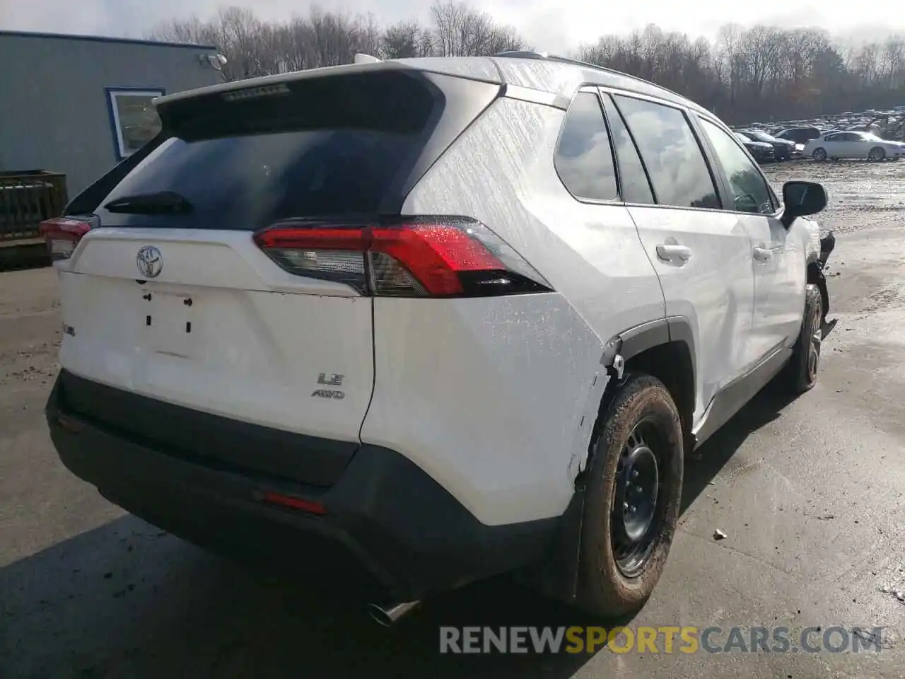 4 Photograph of a damaged car 2T3F1RFV8KC041751 TOYOTA RAV4 2019