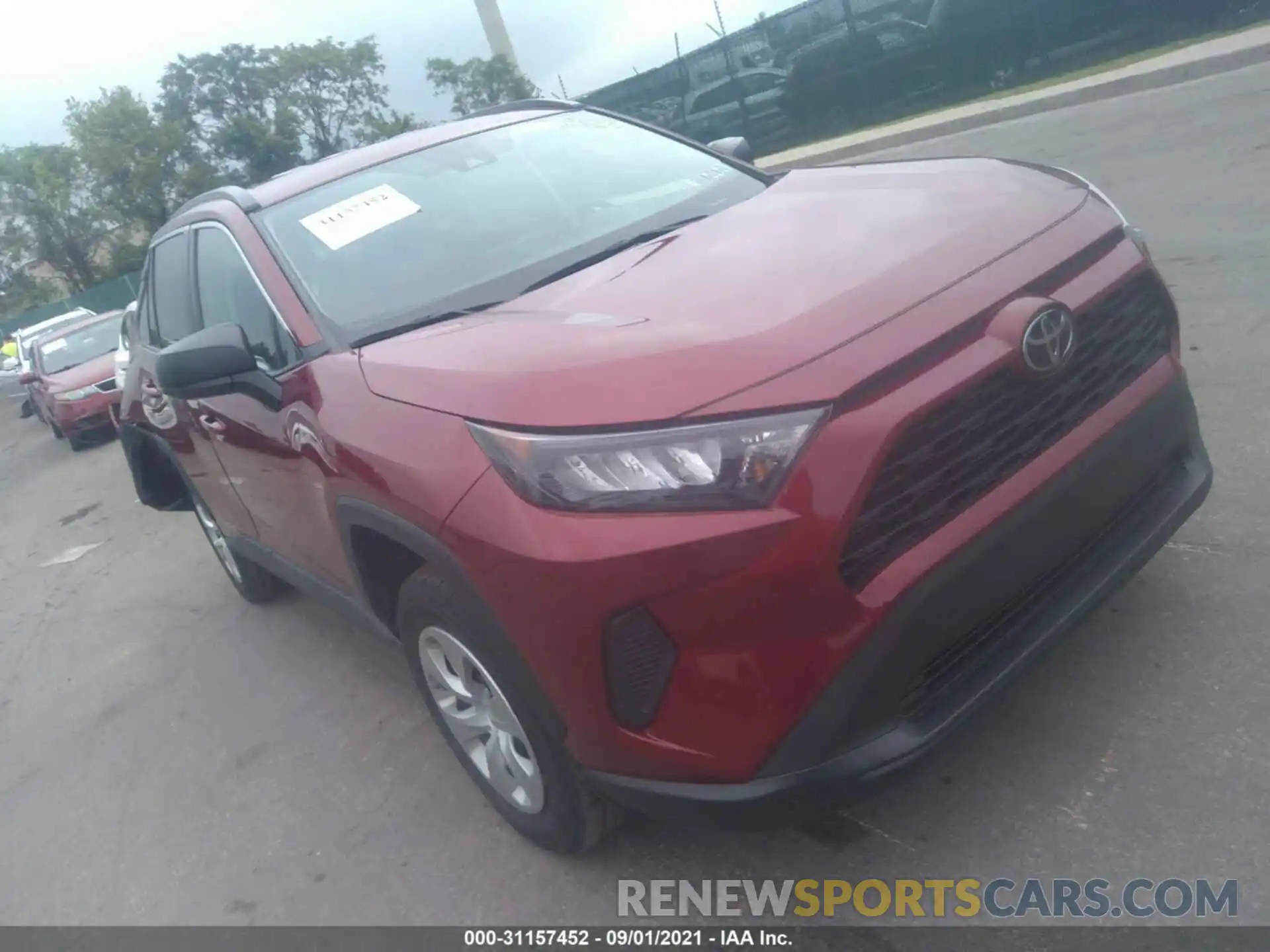 1 Photograph of a damaged car 2T3F1RFV8KC050787 TOYOTA RAV4 2019