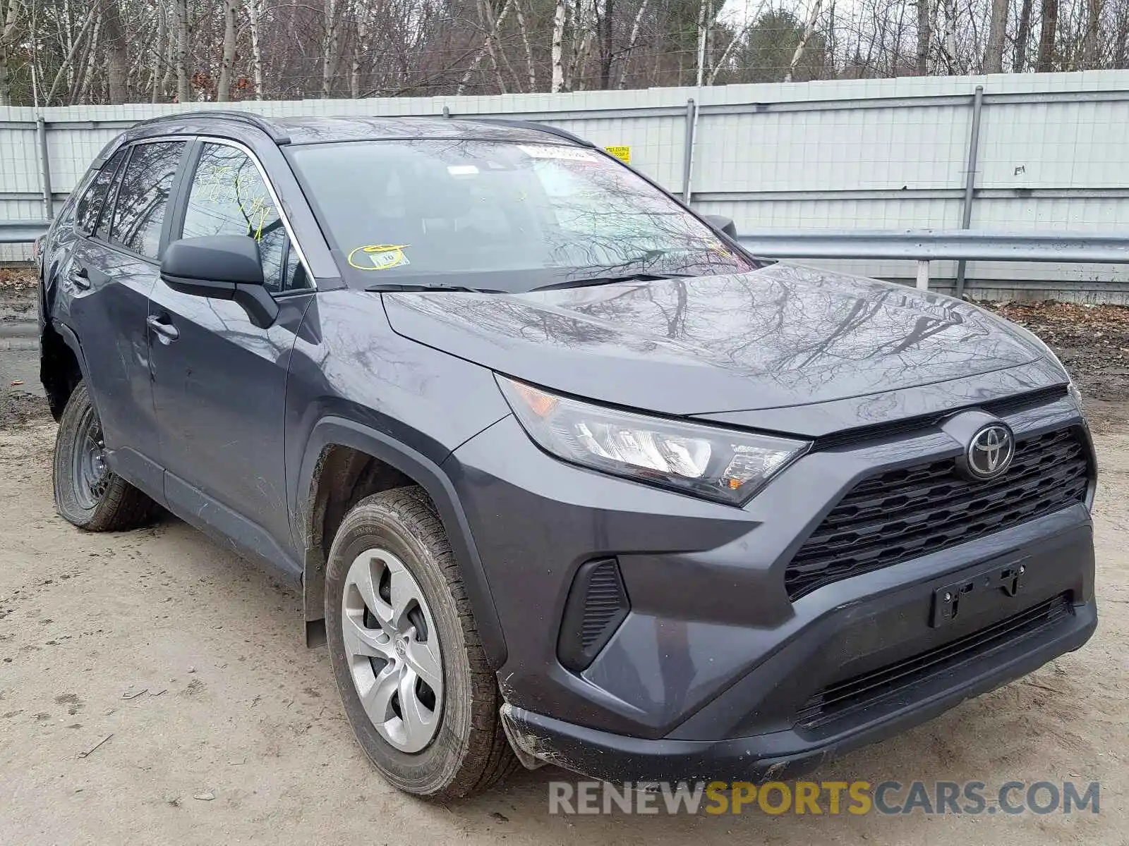 1 Photograph of a damaged car 2T3F1RFV8KC052359 TOYOTA RAV4 2019