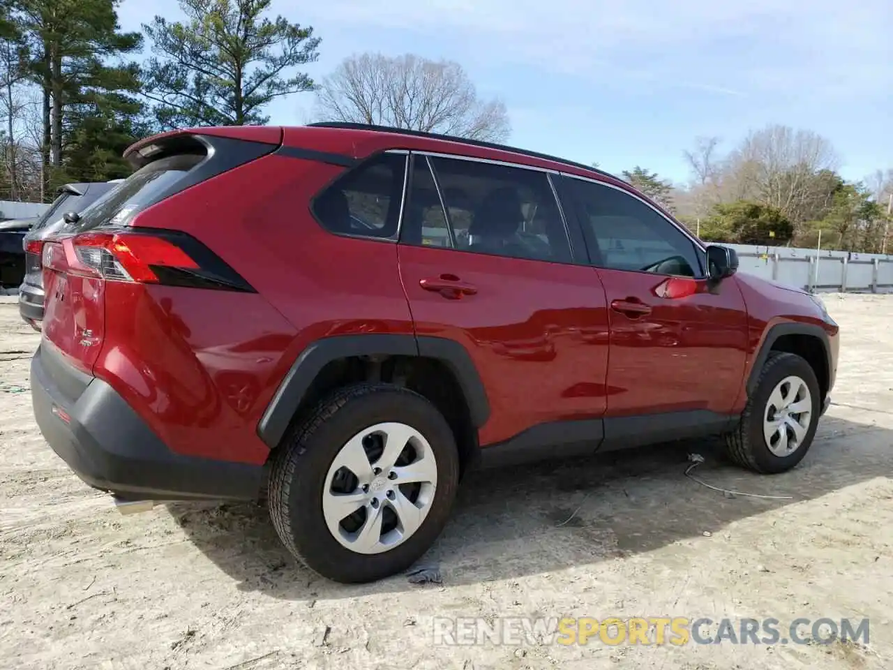 4 Photograph of a damaged car 2T3F1RFV8KC059344 TOYOTA RAV4 2019