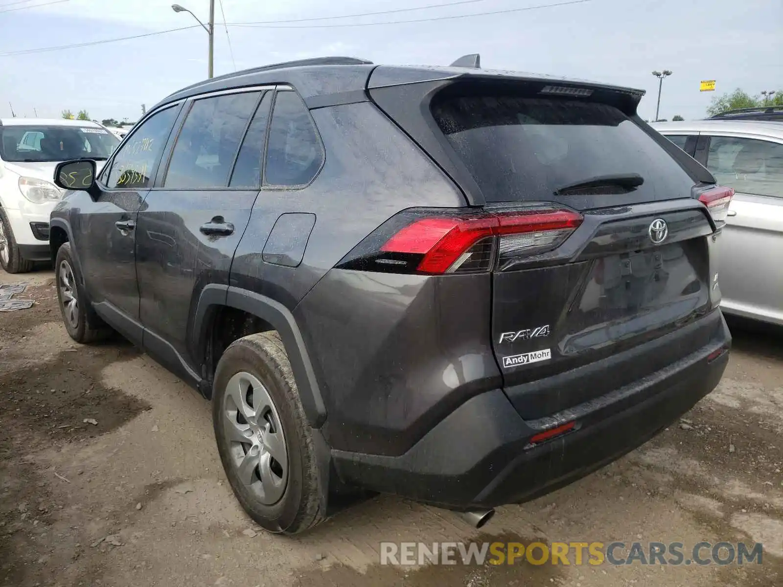 3 Фотография поврежденного автомобиля 2T3F1RFV8KW021059 TOYOTA RAV4 2019