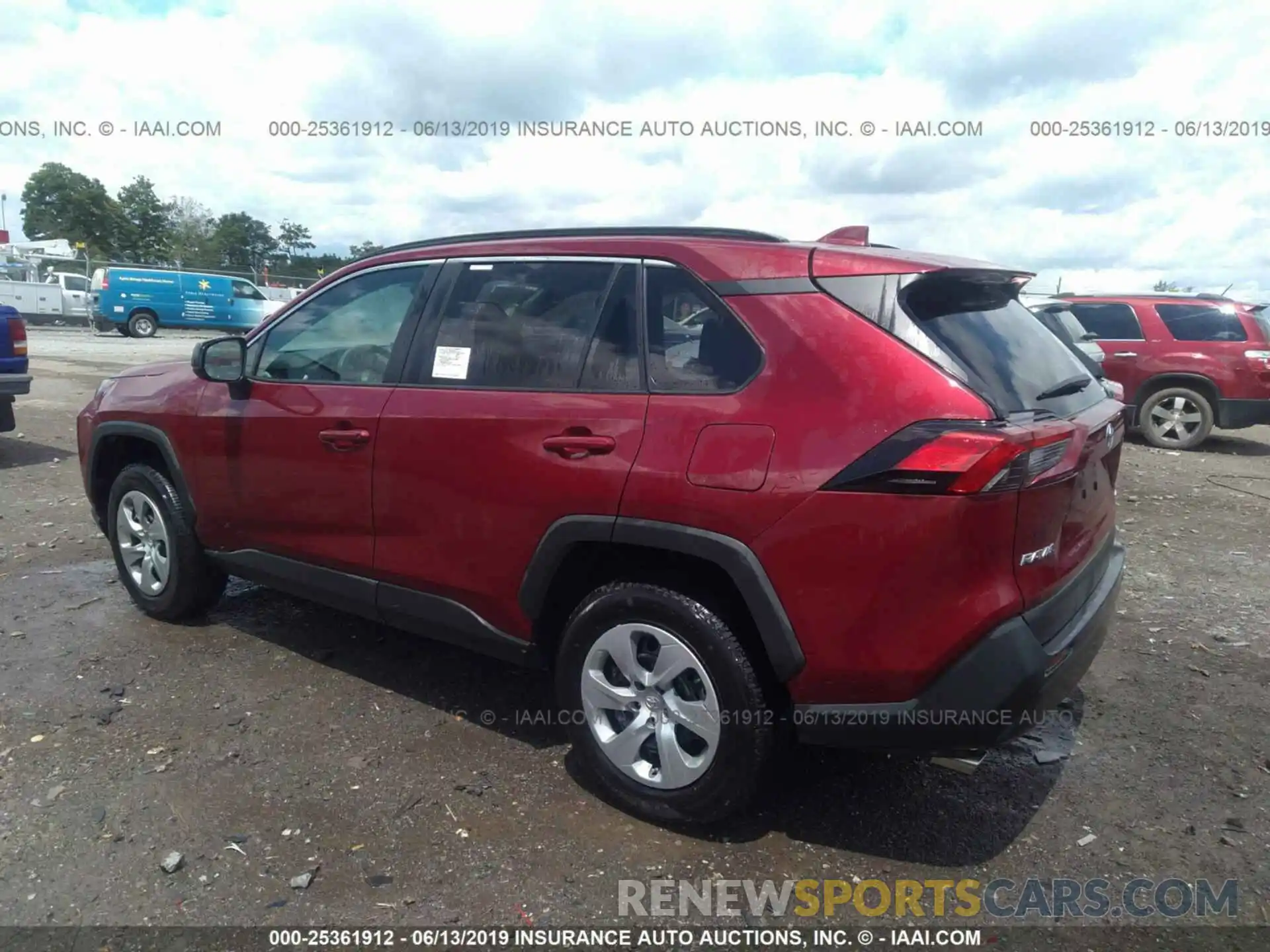 3 Photograph of a damaged car 2T3F1RFV8KW025225 TOYOTA RAV4 2019