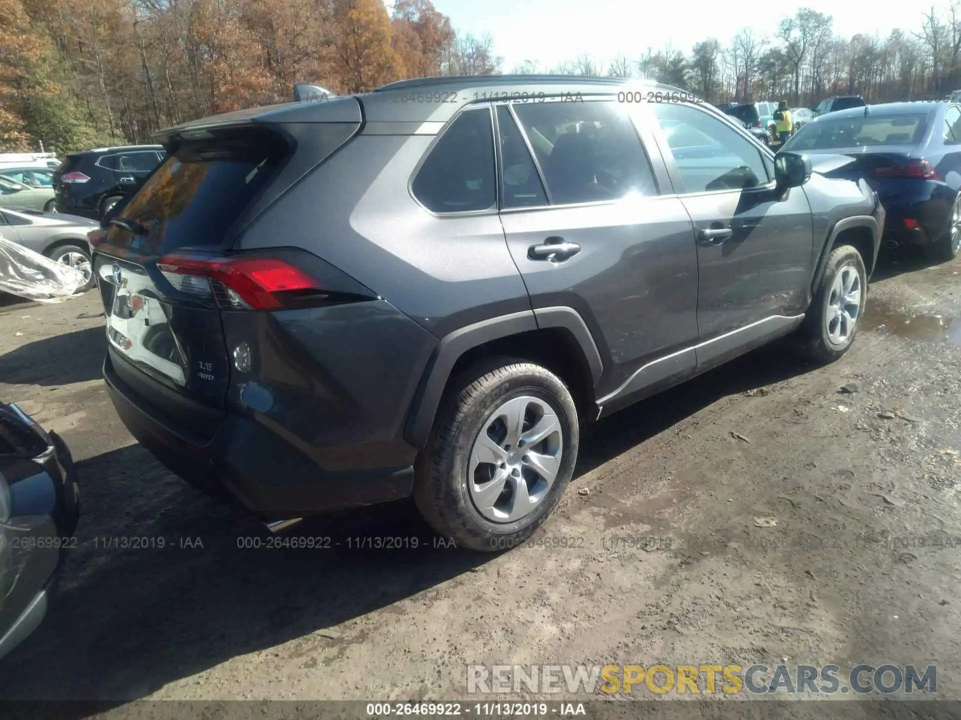 4 Photograph of a damaged car 2T3F1RFV8KW036046 TOYOTA RAV4 2019