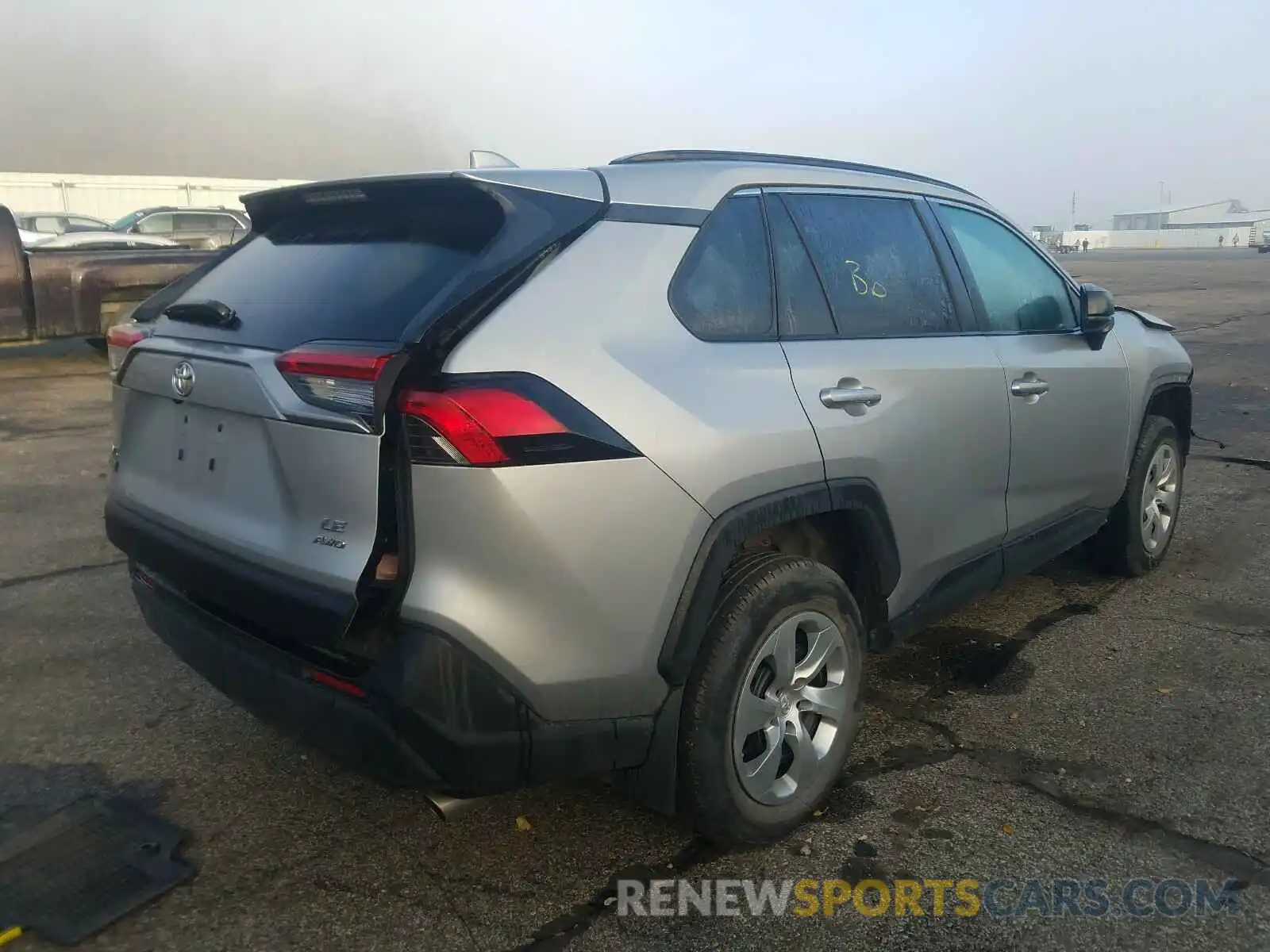 4 Photograph of a damaged car 2T3F1RFV8KW044387 TOYOTA RAV4 2019