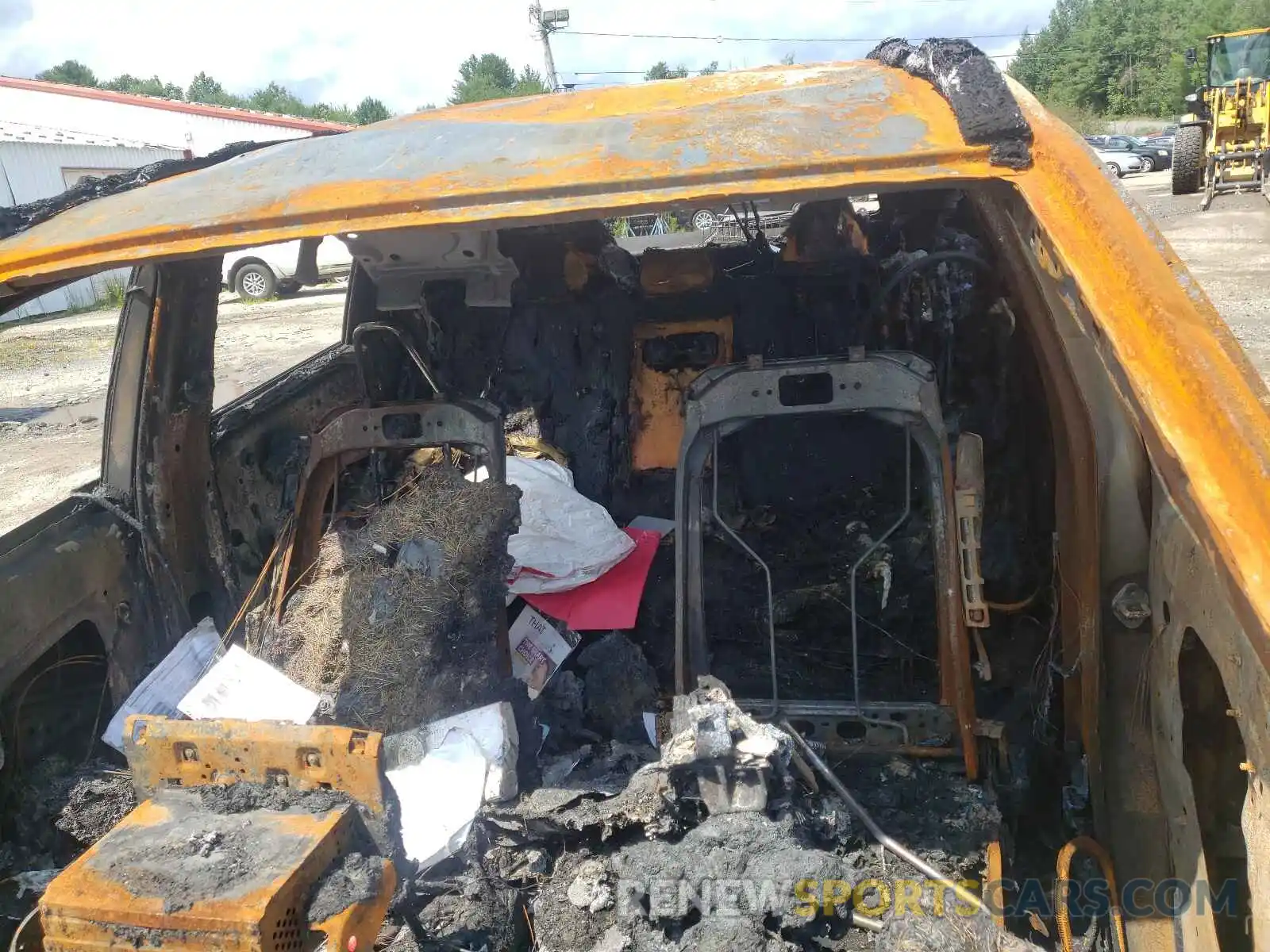 10 Photograph of a damaged car 2T3F1RFV8KW044454 TOYOTA RAV4 2019