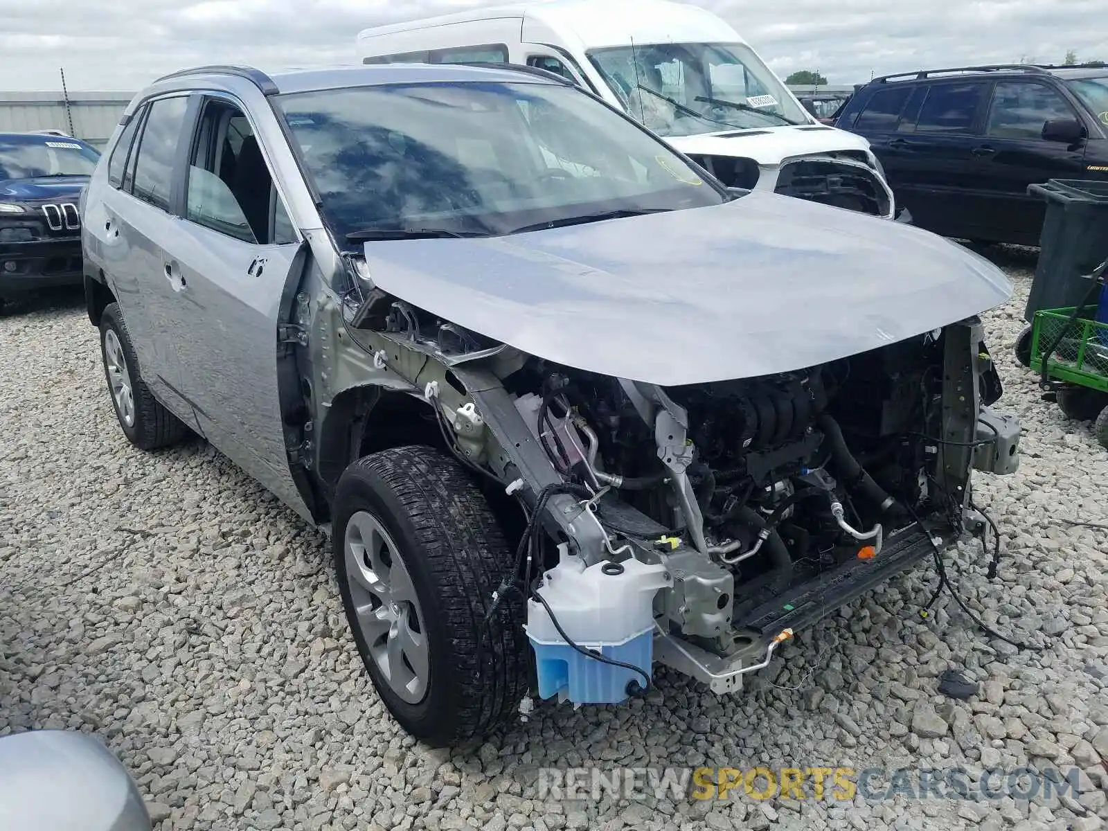 1 Photograph of a damaged car 2T3F1RFV8KW051694 TOYOTA RAV4 2019