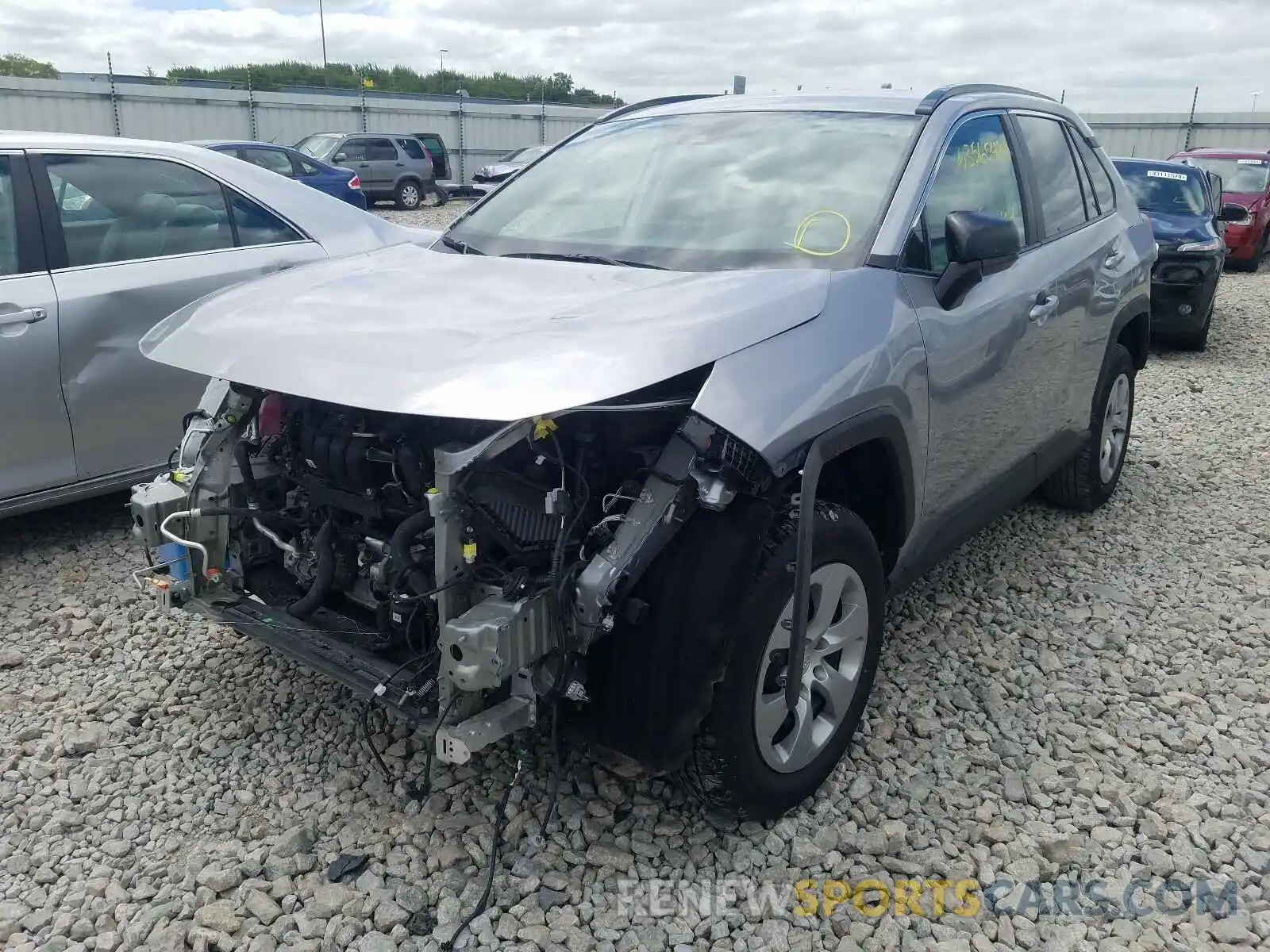 2 Фотография поврежденного автомобиля 2T3F1RFV8KW051694 TOYOTA RAV4 2019