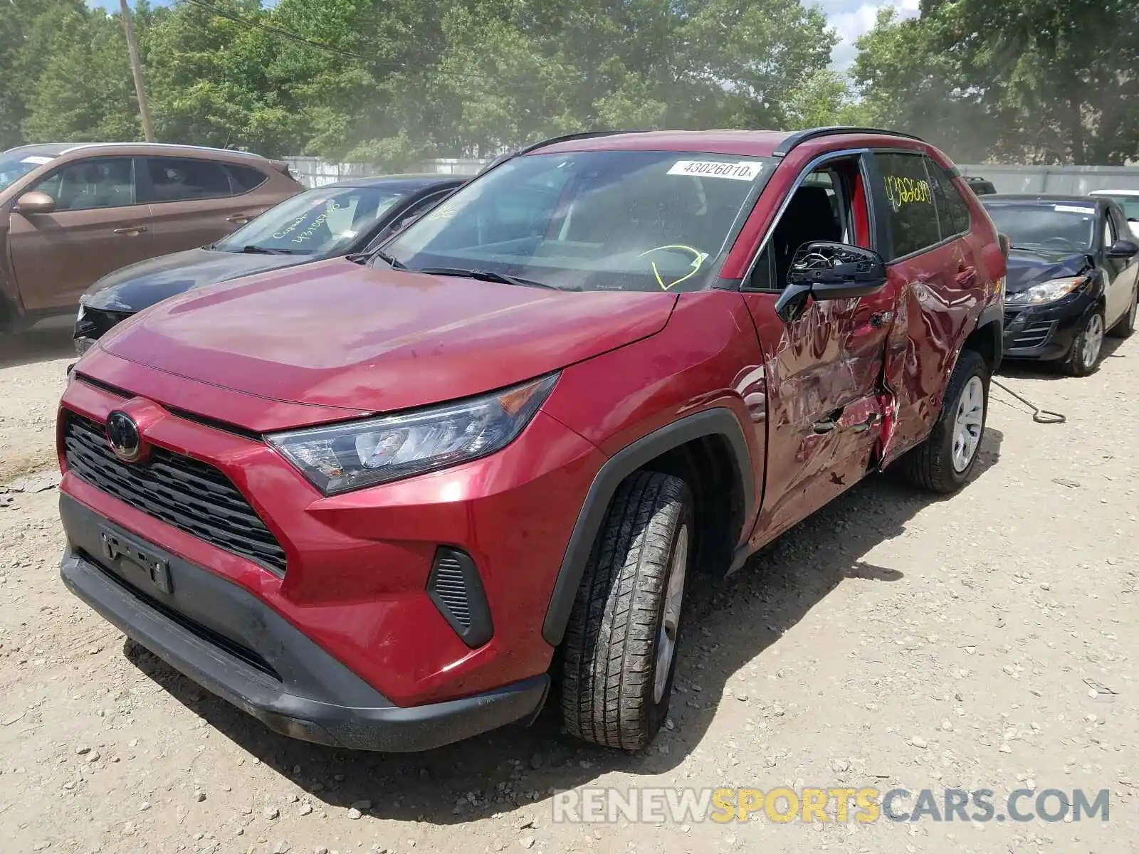 2 Photograph of a damaged car 2T3F1RFV8KW053624 TOYOTA RAV4 2019