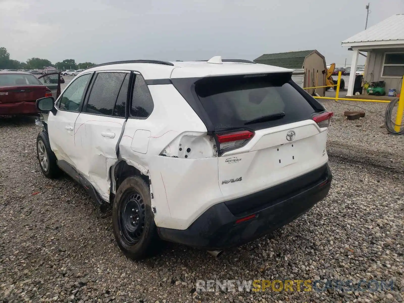 3 Photograph of a damaged car 2T3F1RFV8KW059469 TOYOTA RAV4 2019