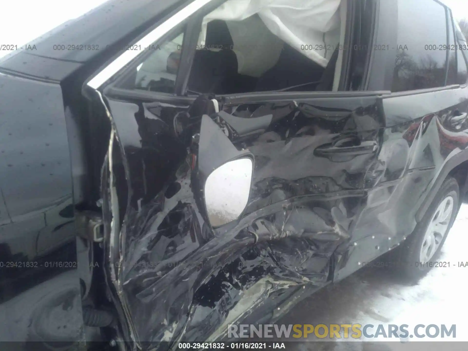 6 Photograph of a damaged car 2T3F1RFV8KW063800 TOYOTA RAV4 2019