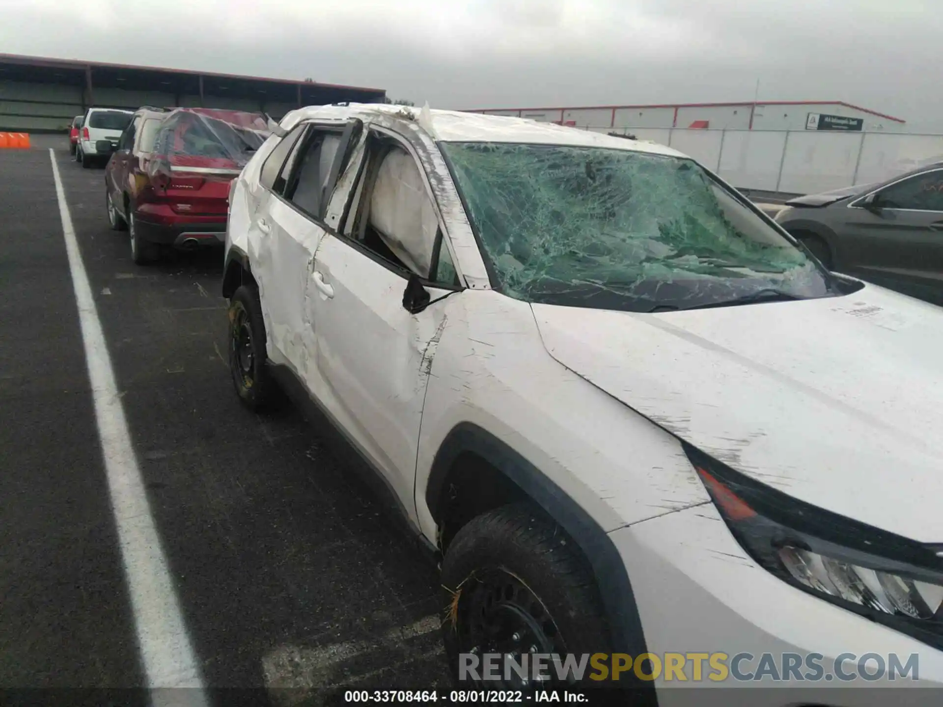 6 Photograph of a damaged car 2T3F1RFV8KW071654 TOYOTA RAV4 2019