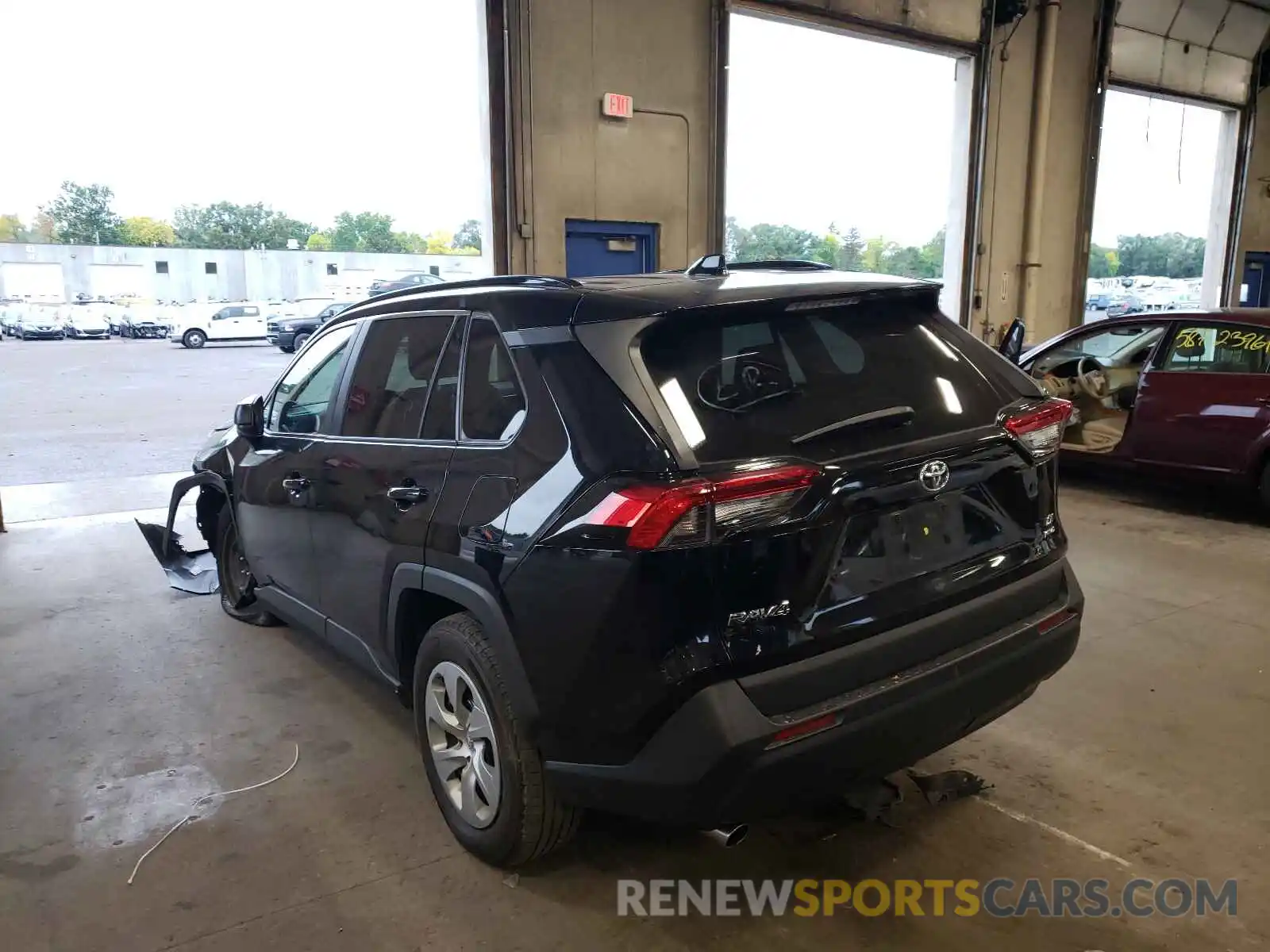 3 Photograph of a damaged car 2T3F1RFV8KW075770 TOYOTA RAV4 2019