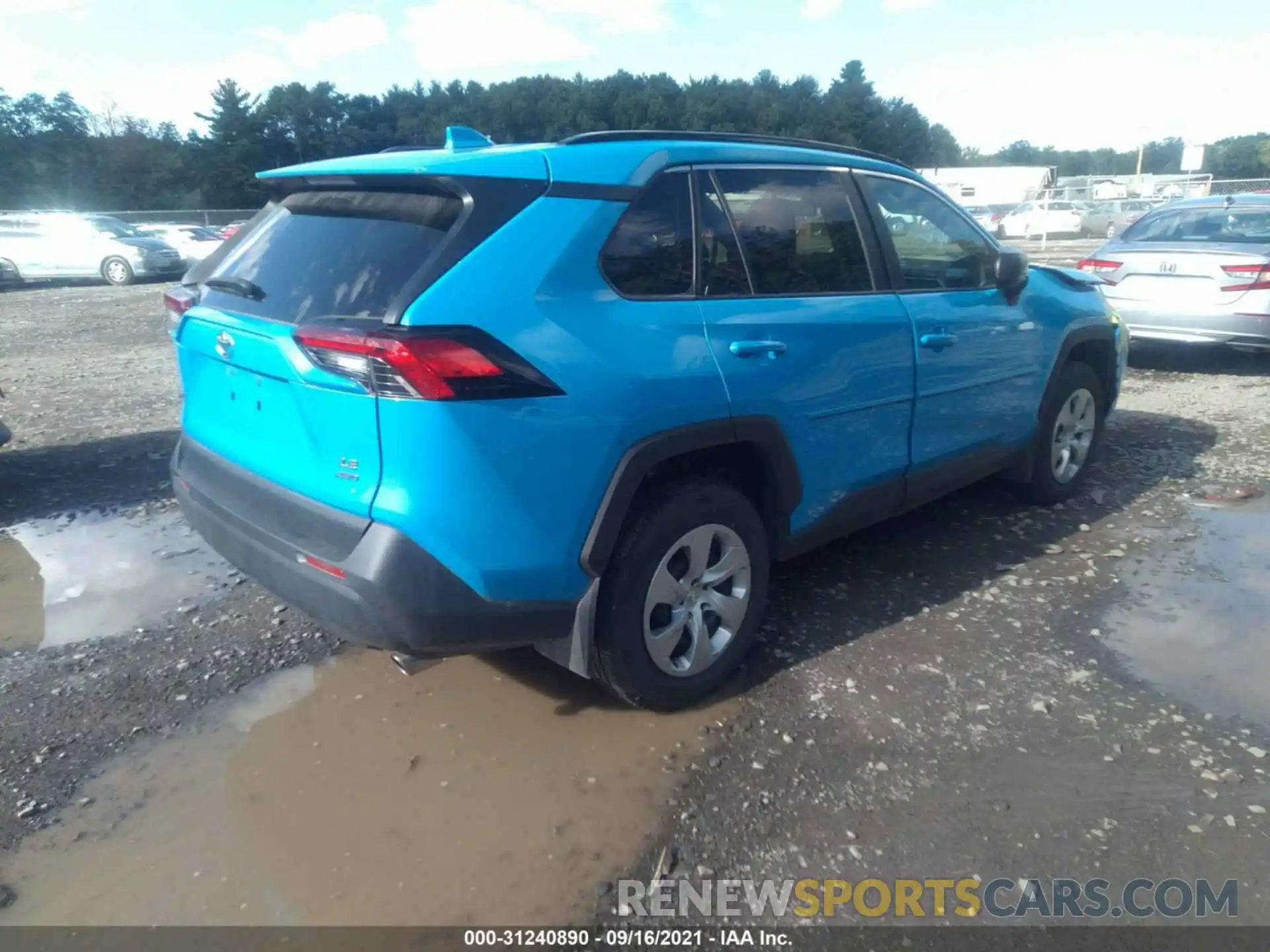 4 Photograph of a damaged car 2T3F1RFV9KC036980 TOYOTA RAV4 2019