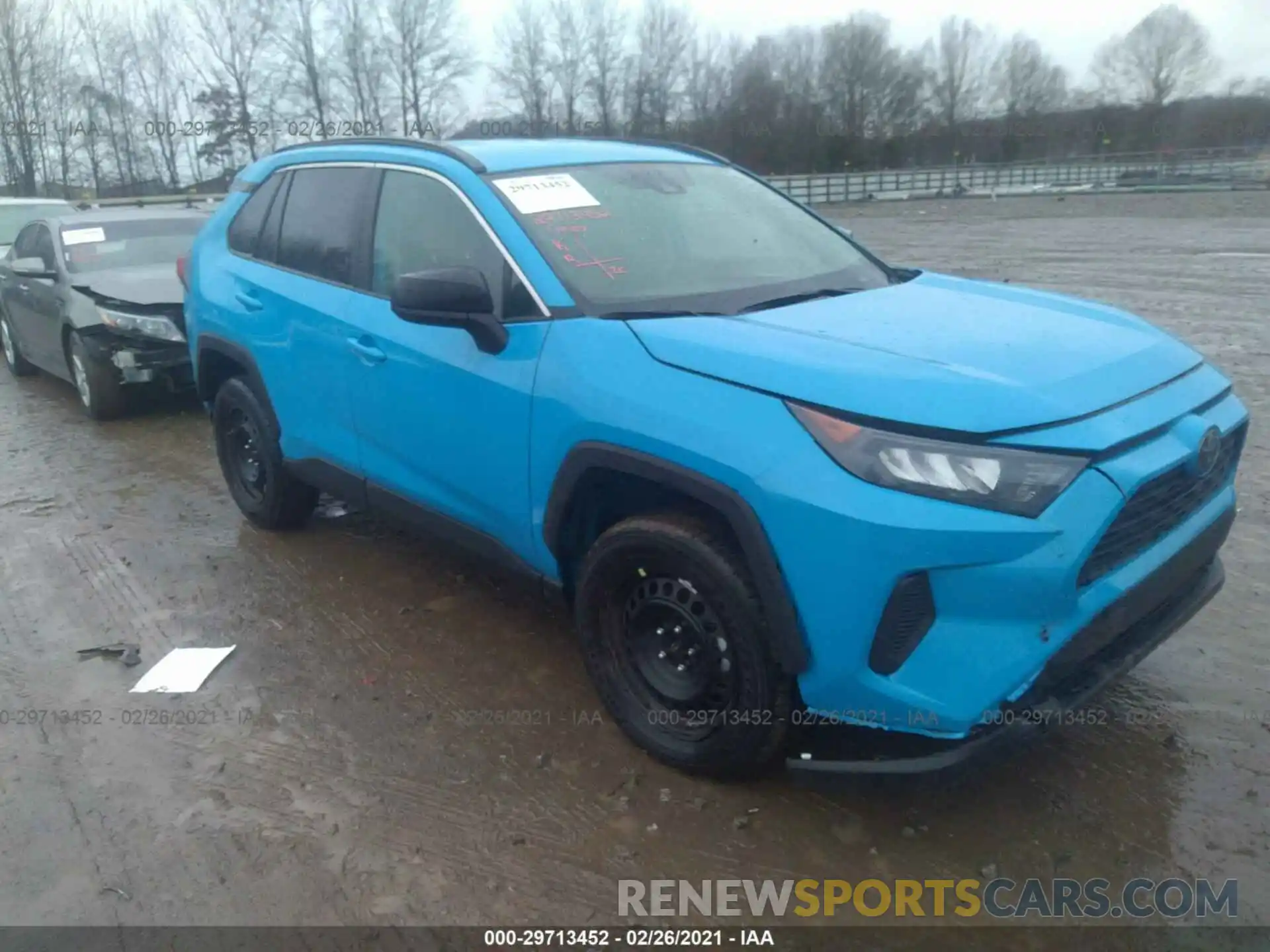 1 Photograph of a damaged car 2T3F1RFV9KC048322 TOYOTA RAV4 2019