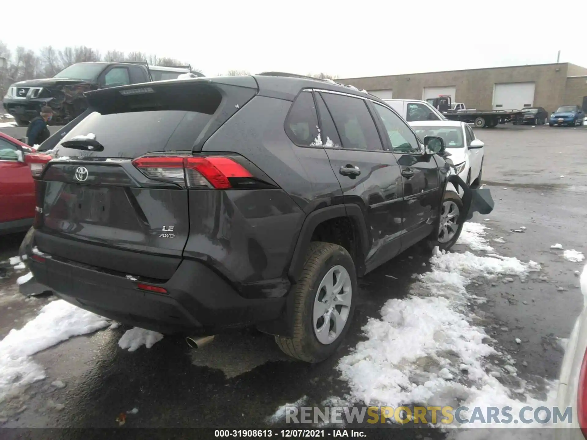 4 Photograph of a damaged car 2T3F1RFV9KC049003 TOYOTA RAV4 2019