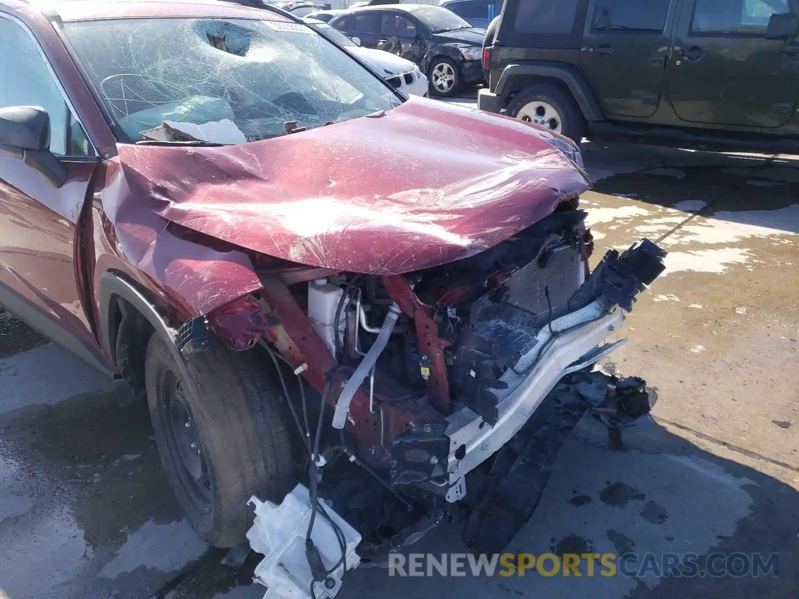9 Photograph of a damaged car 2T3F1RFV9KW006425 TOYOTA RAV4 2019