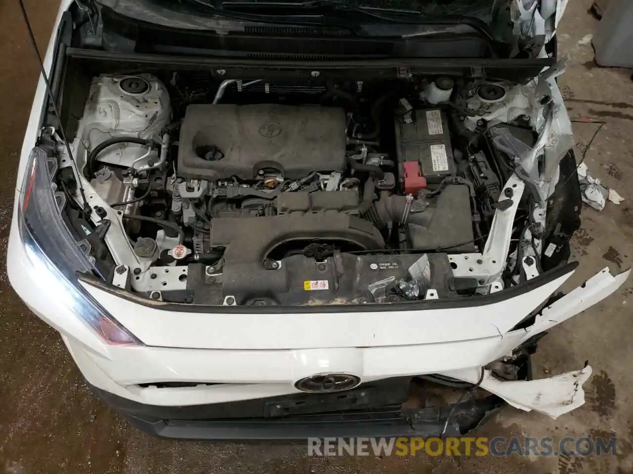 7 Photograph of a damaged car 2T3F1RFV9KW011740 TOYOTA RAV4 2019