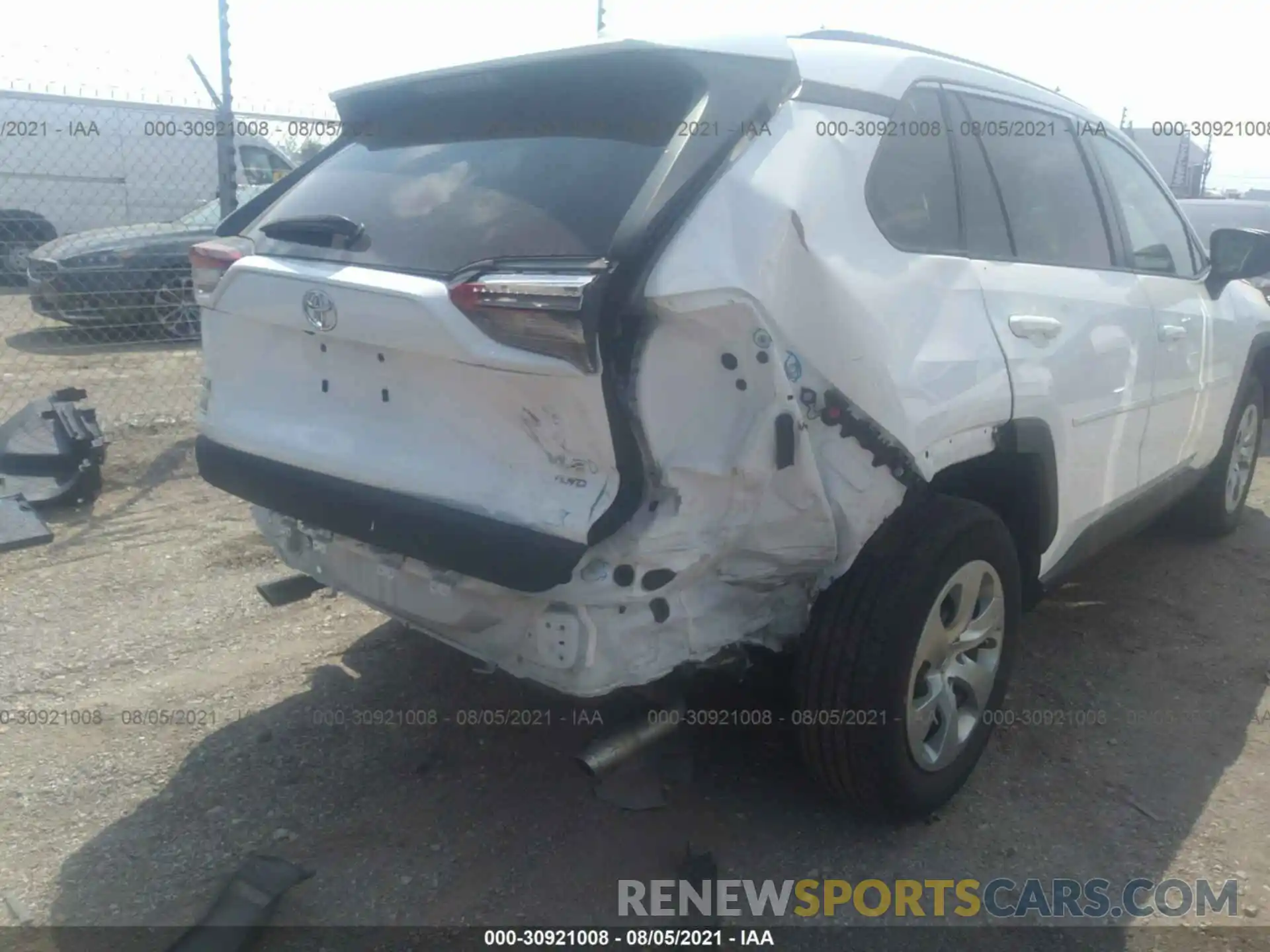 6 Photograph of a damaged car 2T3F1RFV9KW023483 TOYOTA RAV4 2019