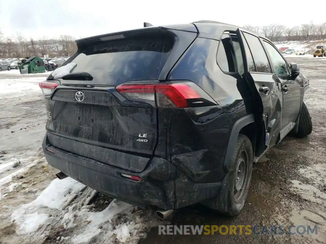 4 Photograph of a damaged car 2T3F1RFV9KW023998 TOYOTA RAV4 2019