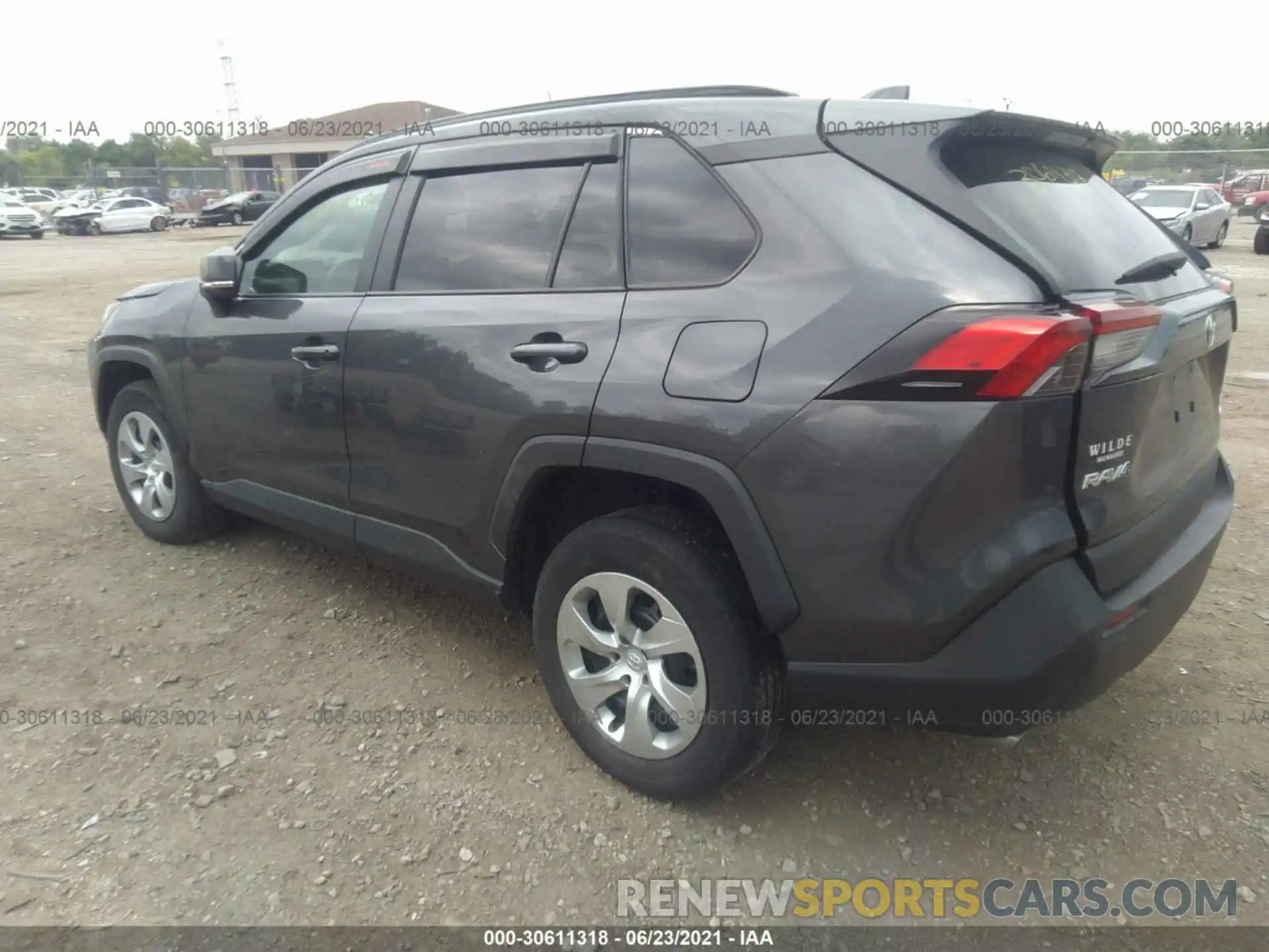 3 Photograph of a damaged car 2T3F1RFV9KW030174 TOYOTA RAV4 2019