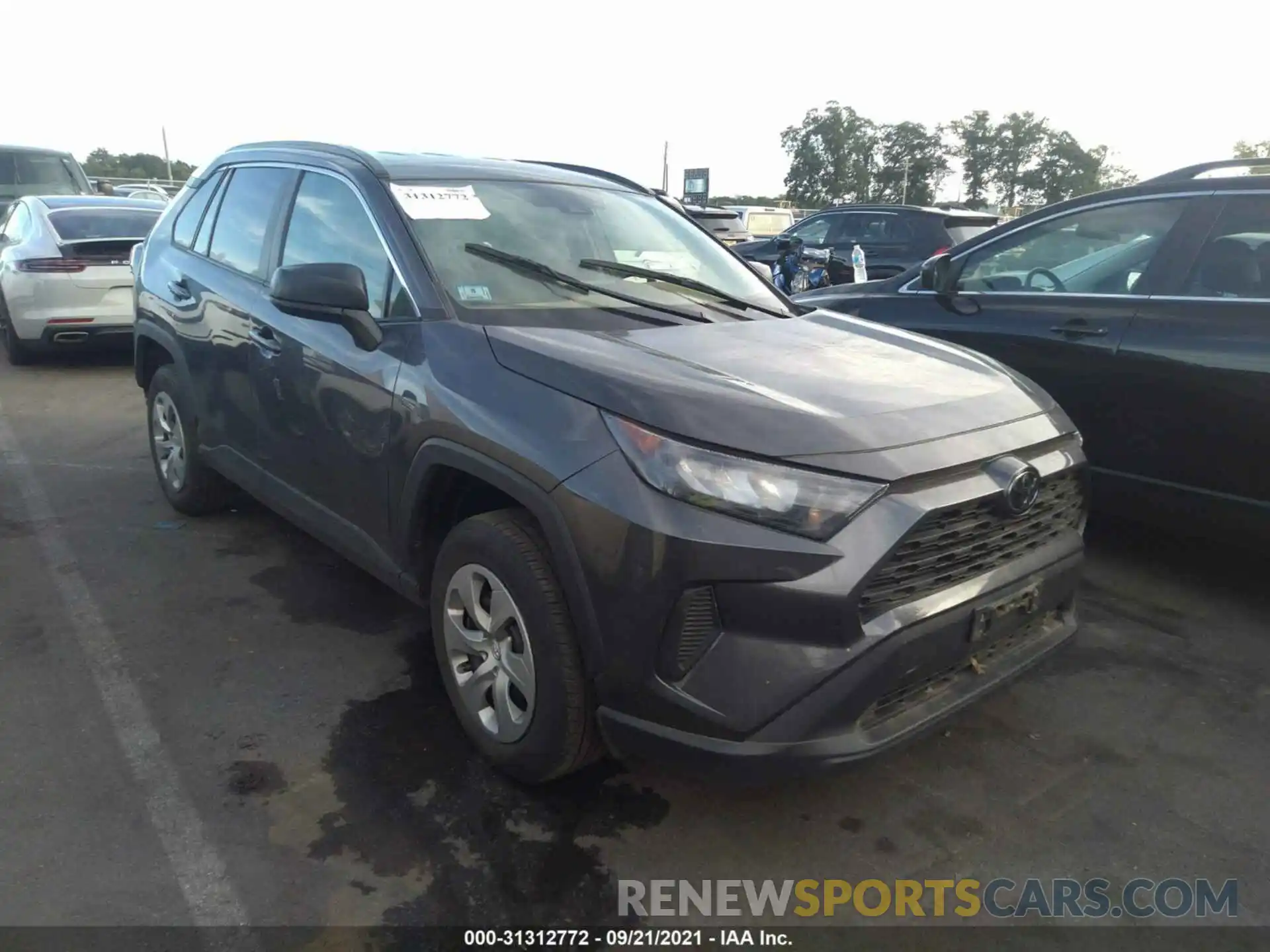 1 Фотография поврежденного автомобиля 2T3F1RFV9KW049694 TOYOTA RAV4 2019