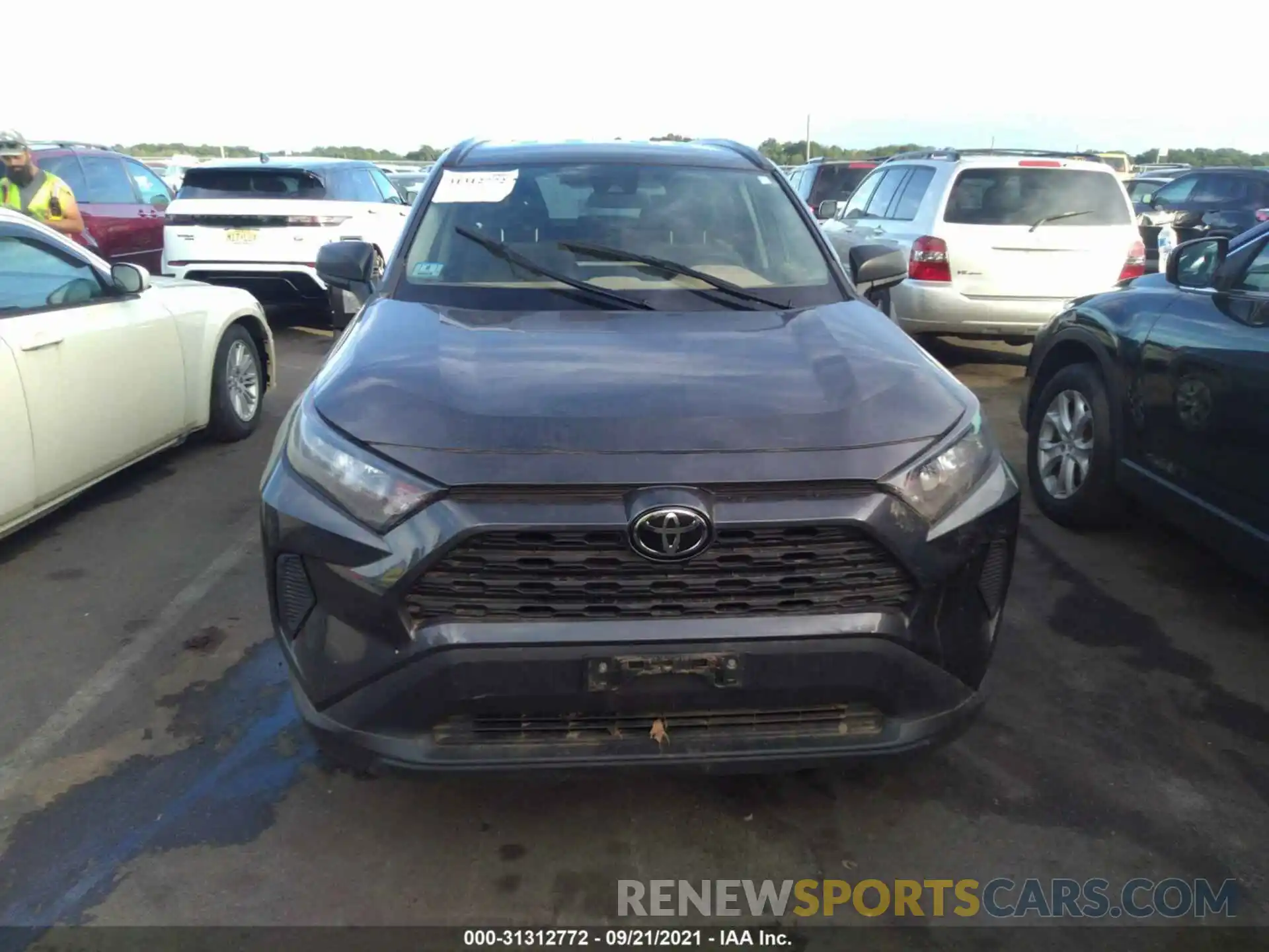 6 Photograph of a damaged car 2T3F1RFV9KW049694 TOYOTA RAV4 2019