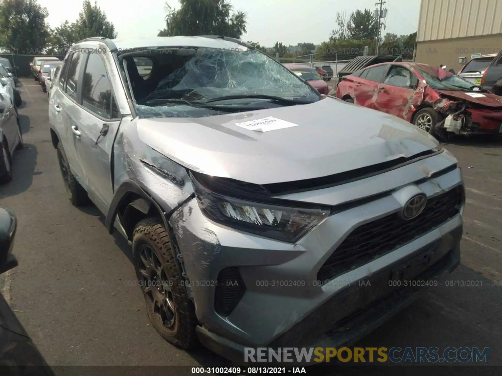 1 Photograph of a damaged car 2T3F1RFV9KW057245 TOYOTA RAV4 2019