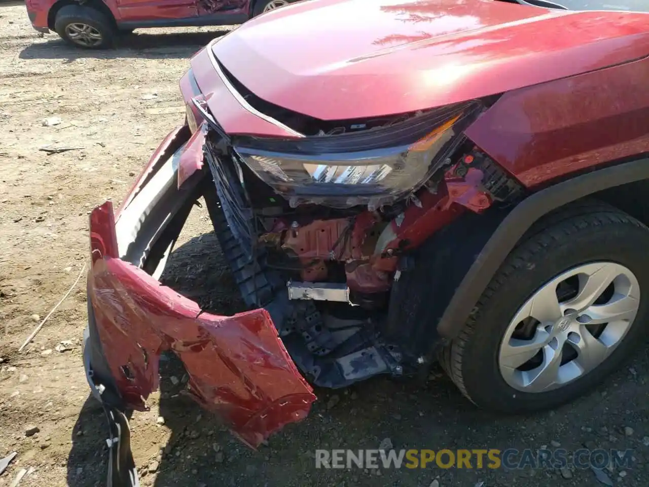 9 Photograph of a damaged car 2T3F1RFVXKC038317 TOYOTA RAV4 2019