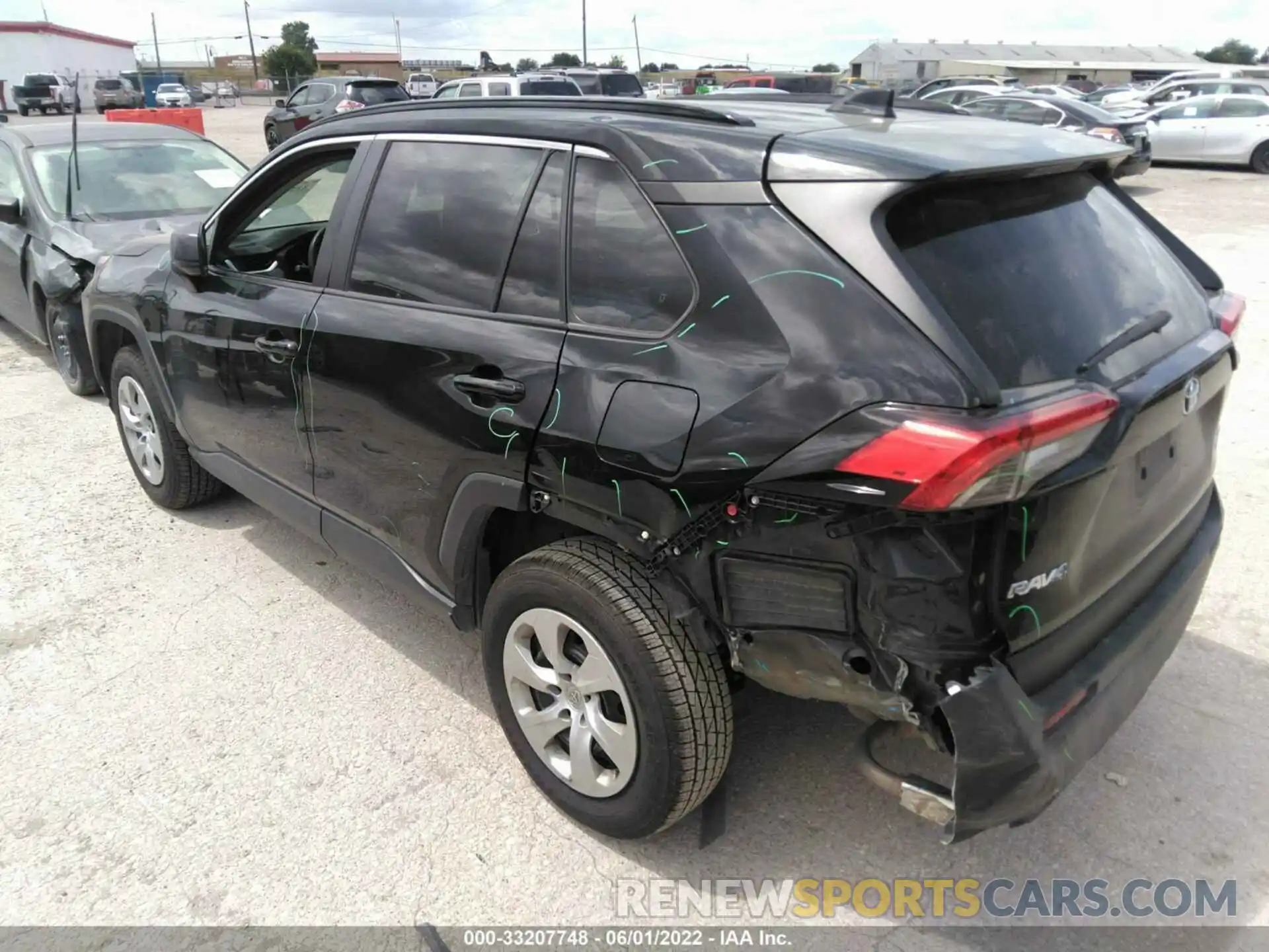 3 Фотография поврежденного автомобиля 2T3F1RFVXKC040066 TOYOTA RAV4 2019