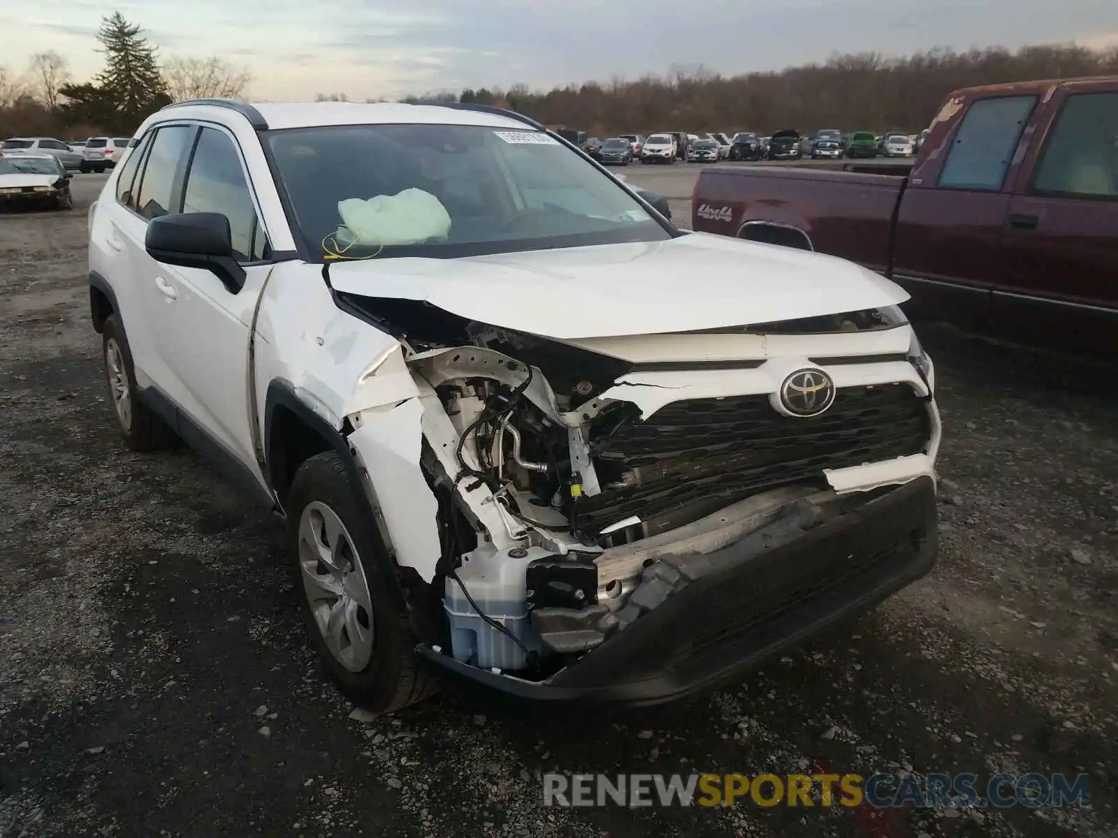 1 Photograph of a damaged car 2T3F1RFVXKC044456 TOYOTA RAV4 2019