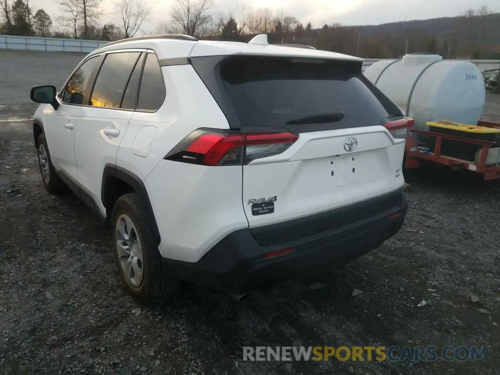 3 Photograph of a damaged car 2T3F1RFVXKC044456 TOYOTA RAV4 2019