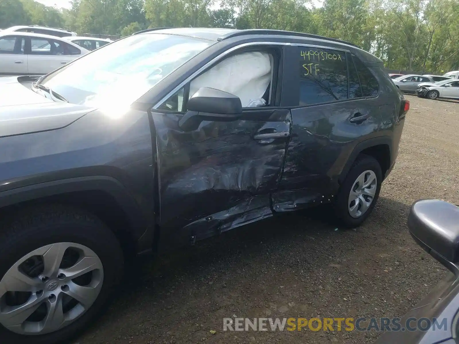 9 Photograph of a damaged car 2T3F1RFVXKC052735 TOYOTA RAV4 2019