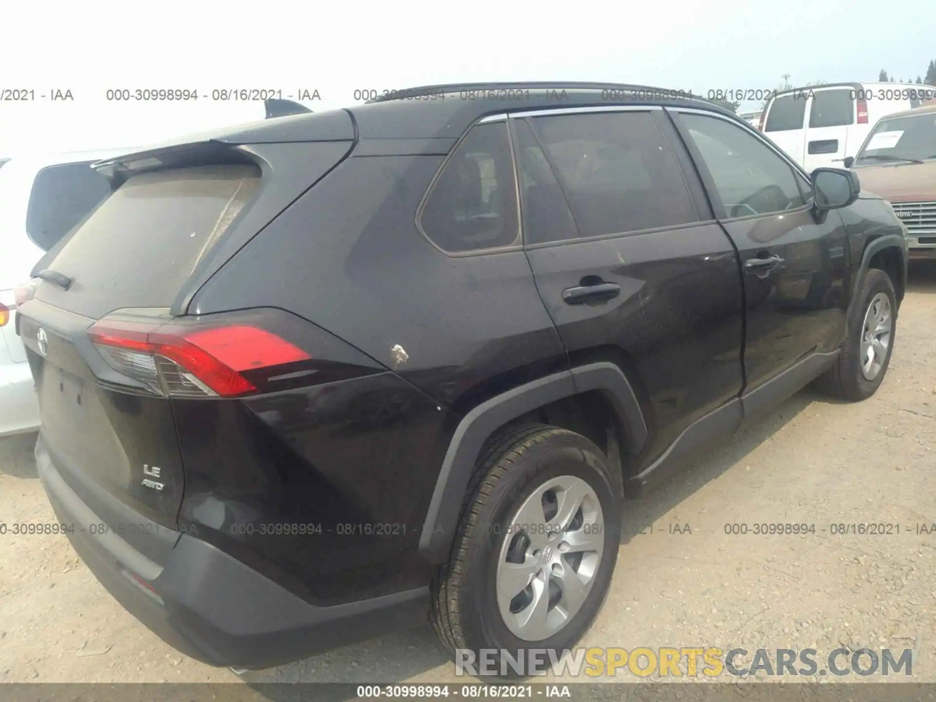 4 Photograph of a damaged car 2T3F1RFVXKW015215 TOYOTA RAV4 2019