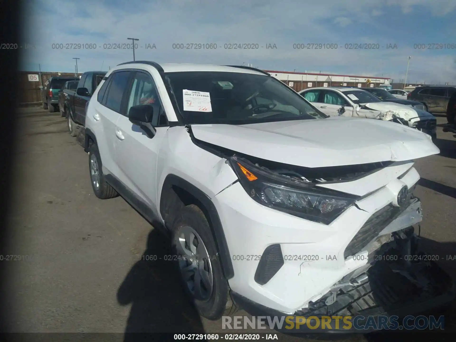 1 Photograph of a damaged car 2T3F1RFVXKW019250 TOYOTA RAV4 2019