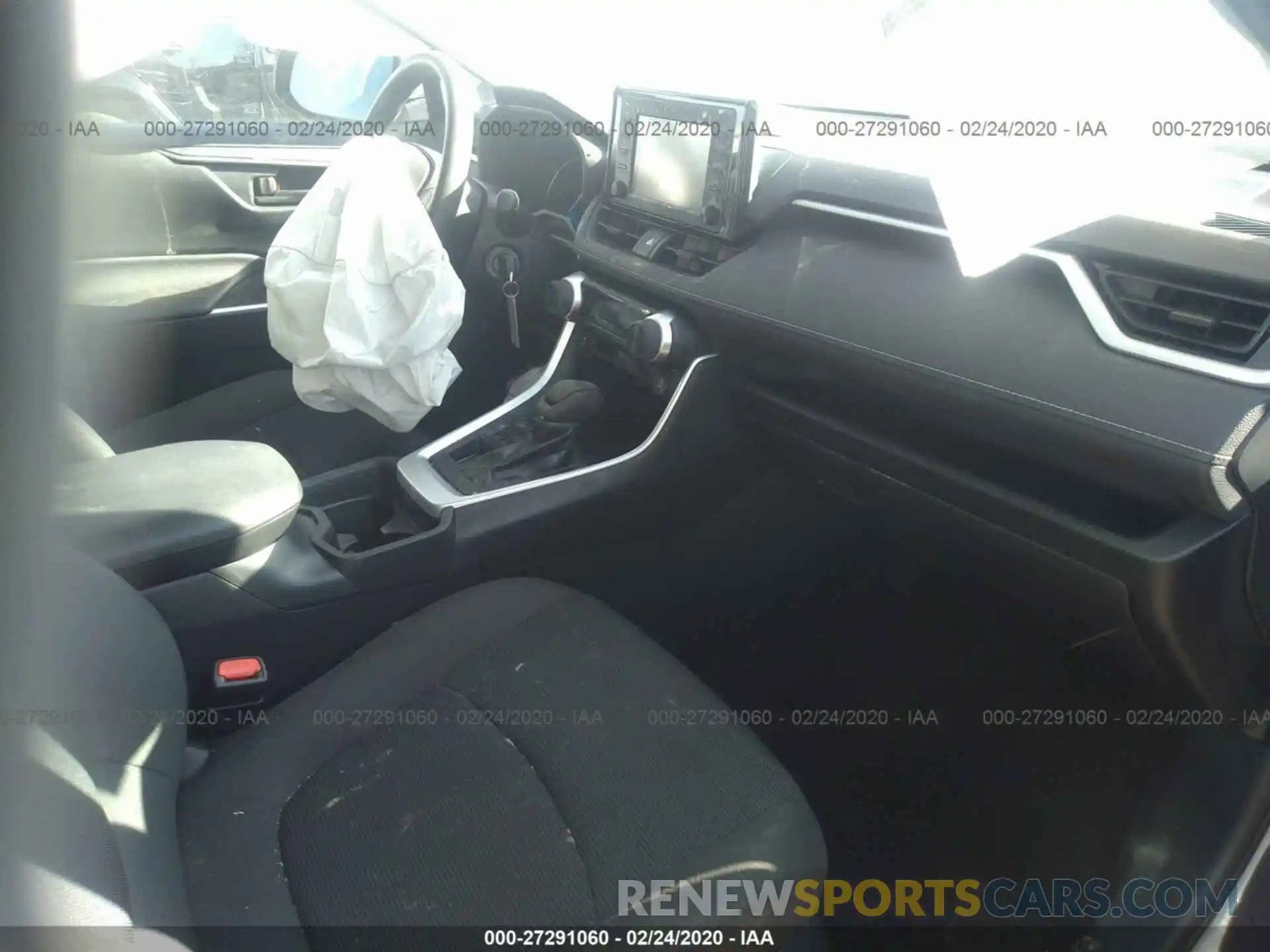 5 Photograph of a damaged car 2T3F1RFVXKW019250 TOYOTA RAV4 2019