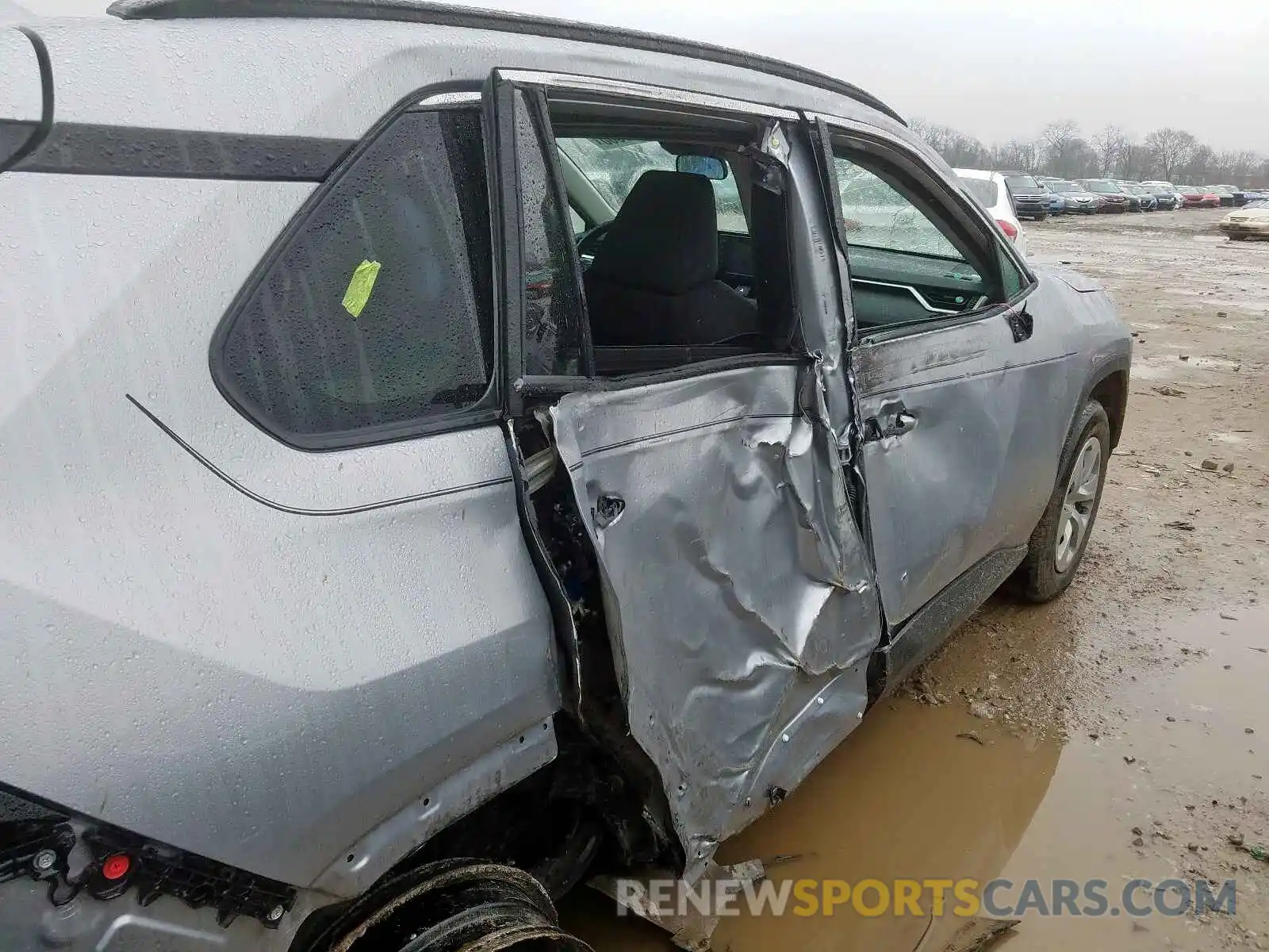 9 Photograph of a damaged car 2T3F1RFVXKW022150 TOYOTA RAV4 2019