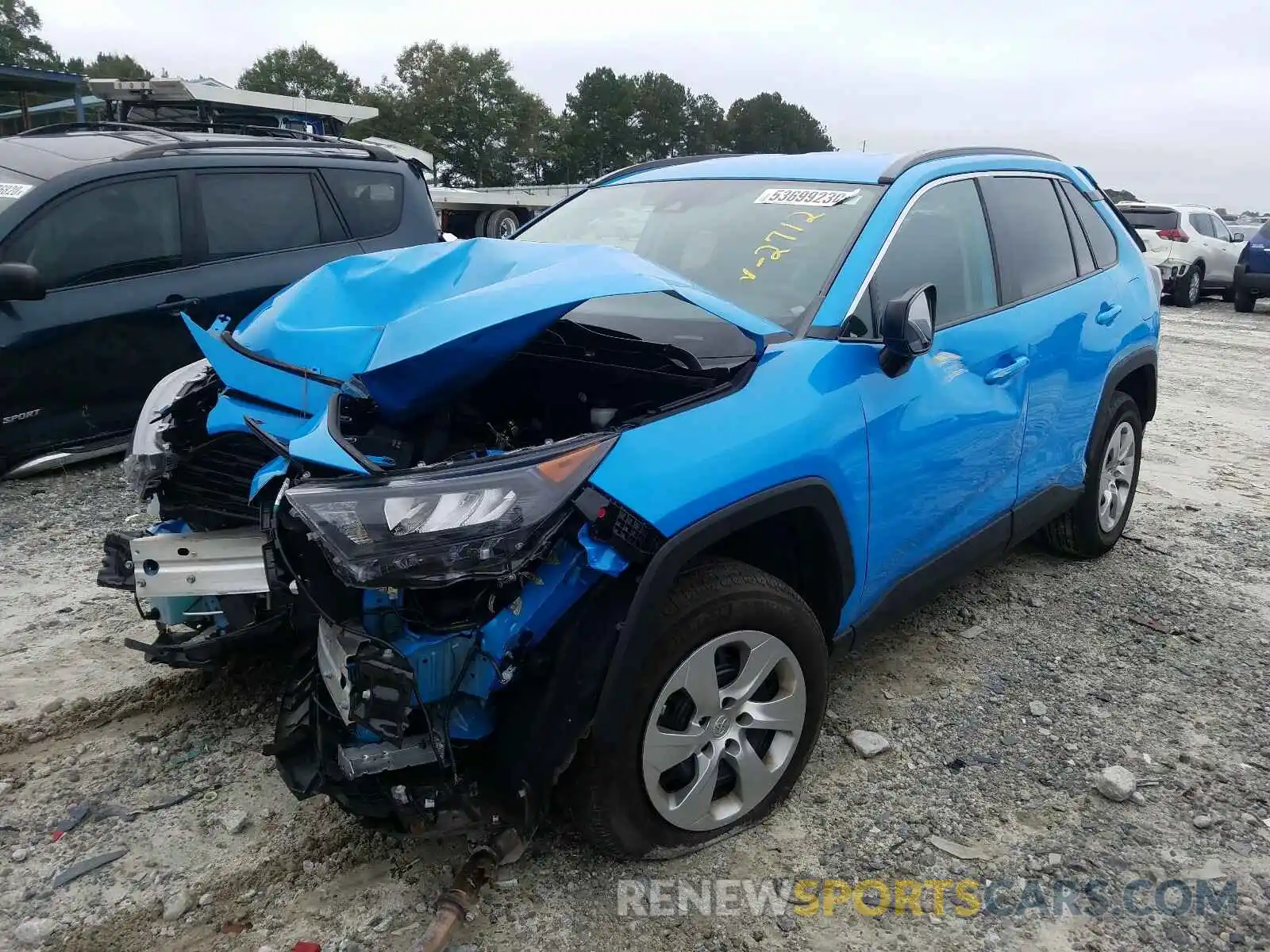 2 Фотография поврежденного автомобиля 2T3F1RFVXKW032712 TOYOTA RAV4 2019