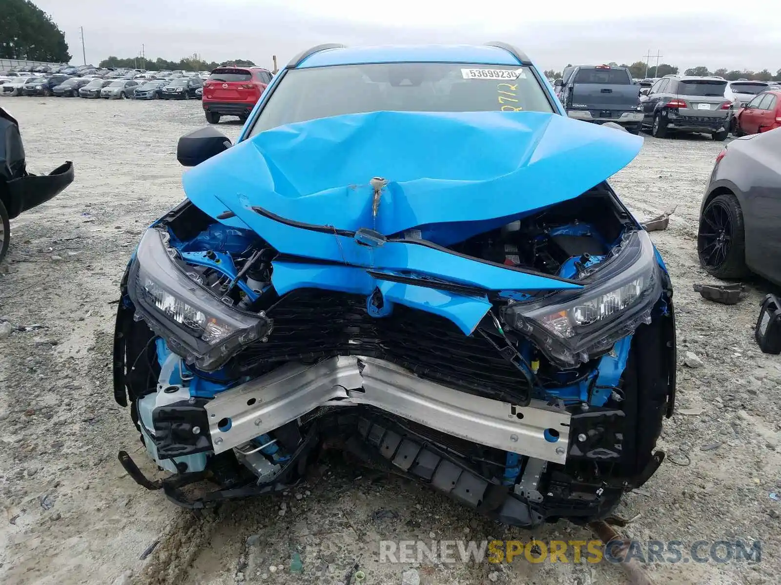 9 Photograph of a damaged car 2T3F1RFVXKW032712 TOYOTA RAV4 2019