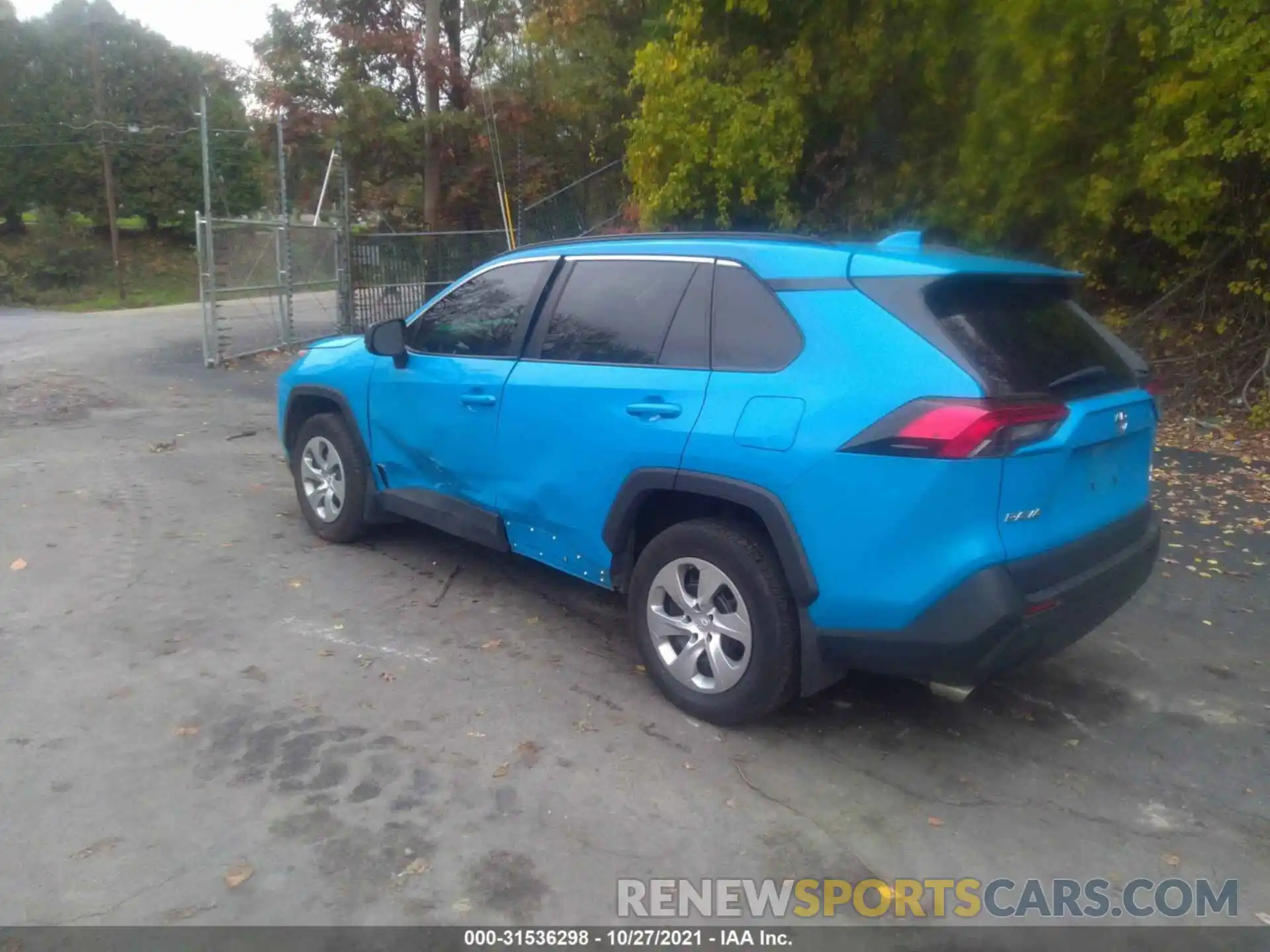 3 Photograph of a damaged car 2T3F1RFVXKW048800 TOYOTA RAV4 2019