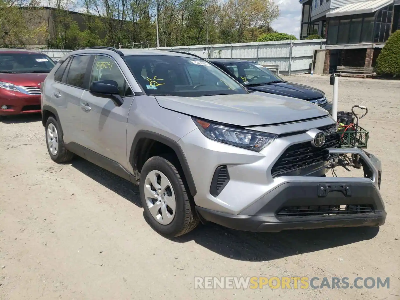 1 Фотография поврежденного автомобиля 2T3F1RFVXKW050160 TOYOTA RAV4 2019