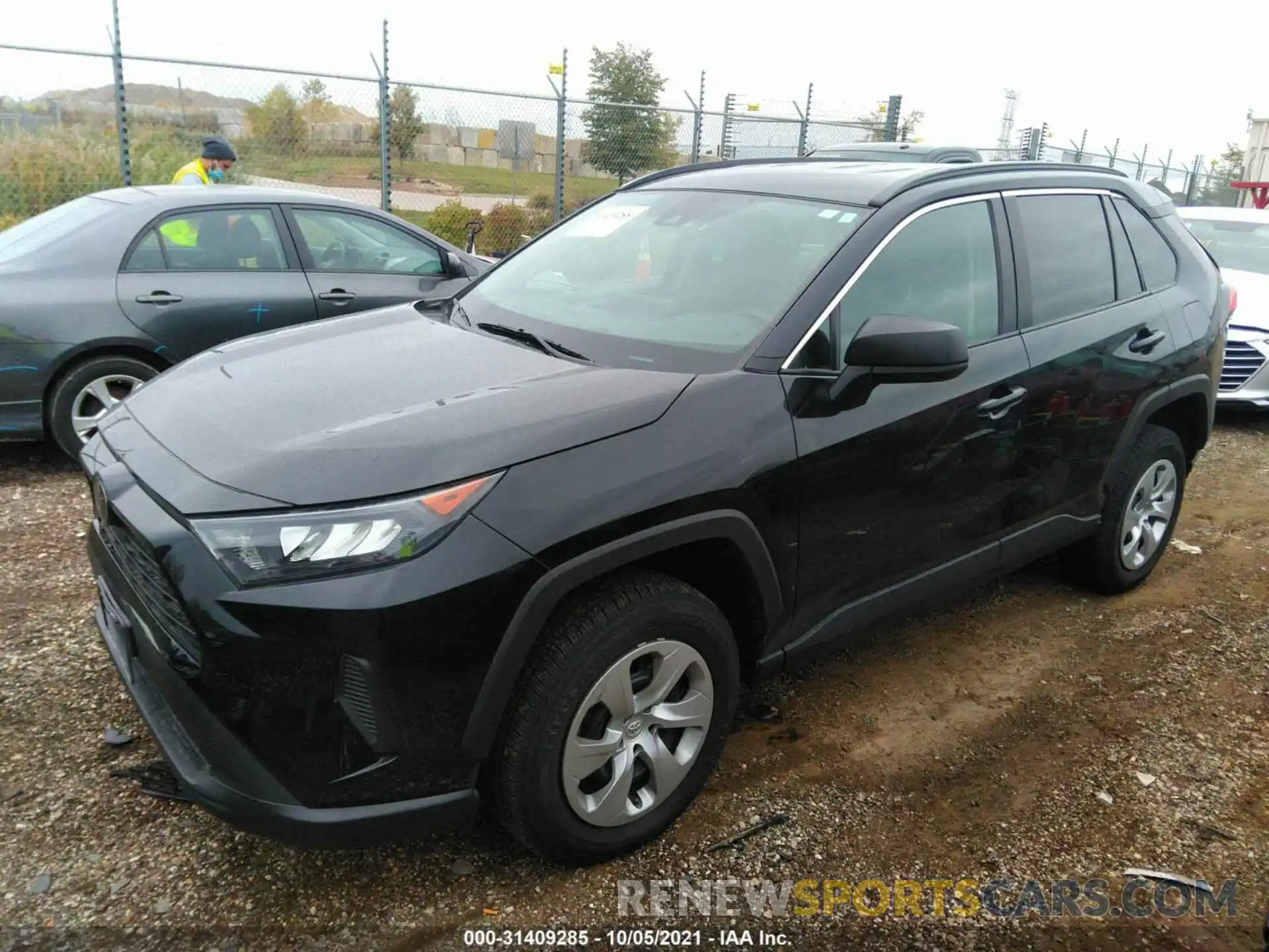 2 Фотография поврежденного автомобиля 2T3F1RFVXKW071168 TOYOTA RAV4 2019