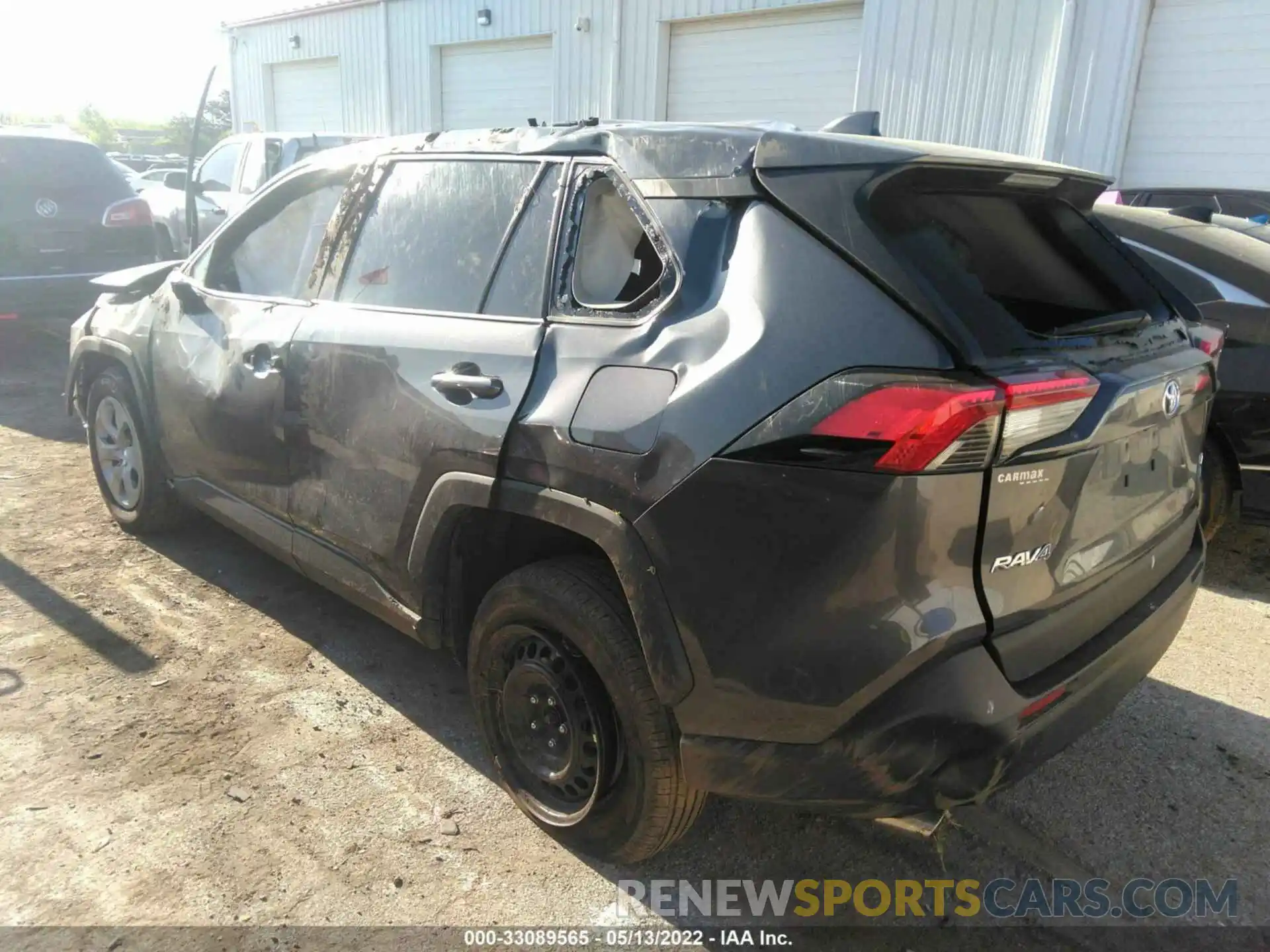 3 Фотография поврежденного автомобиля 2T3F1RFVXKW072319 TOYOTA RAV4 2019