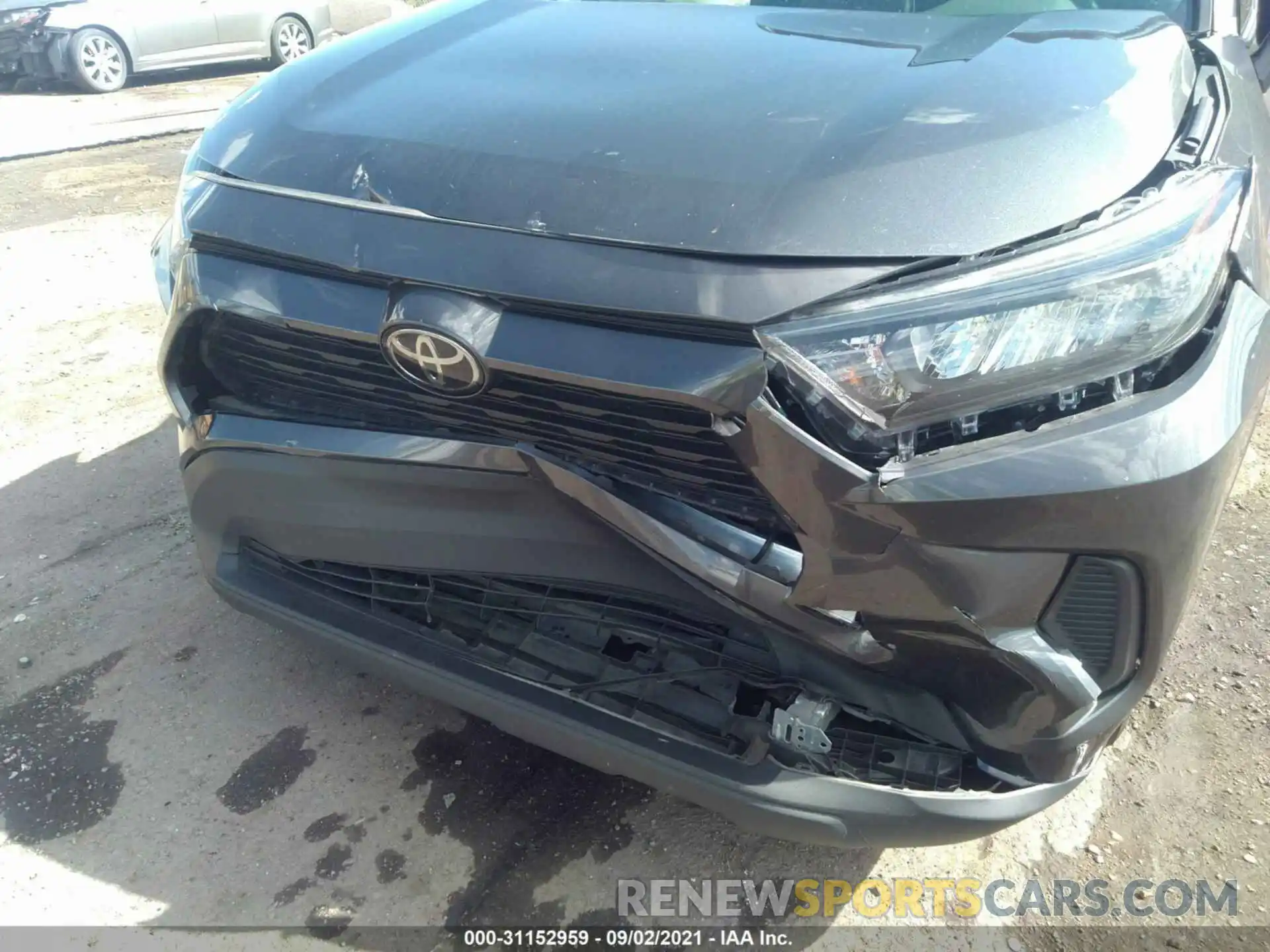 6 Photograph of a damaged car 2T3F1RFVXKW072885 TOYOTA RAV4 2019