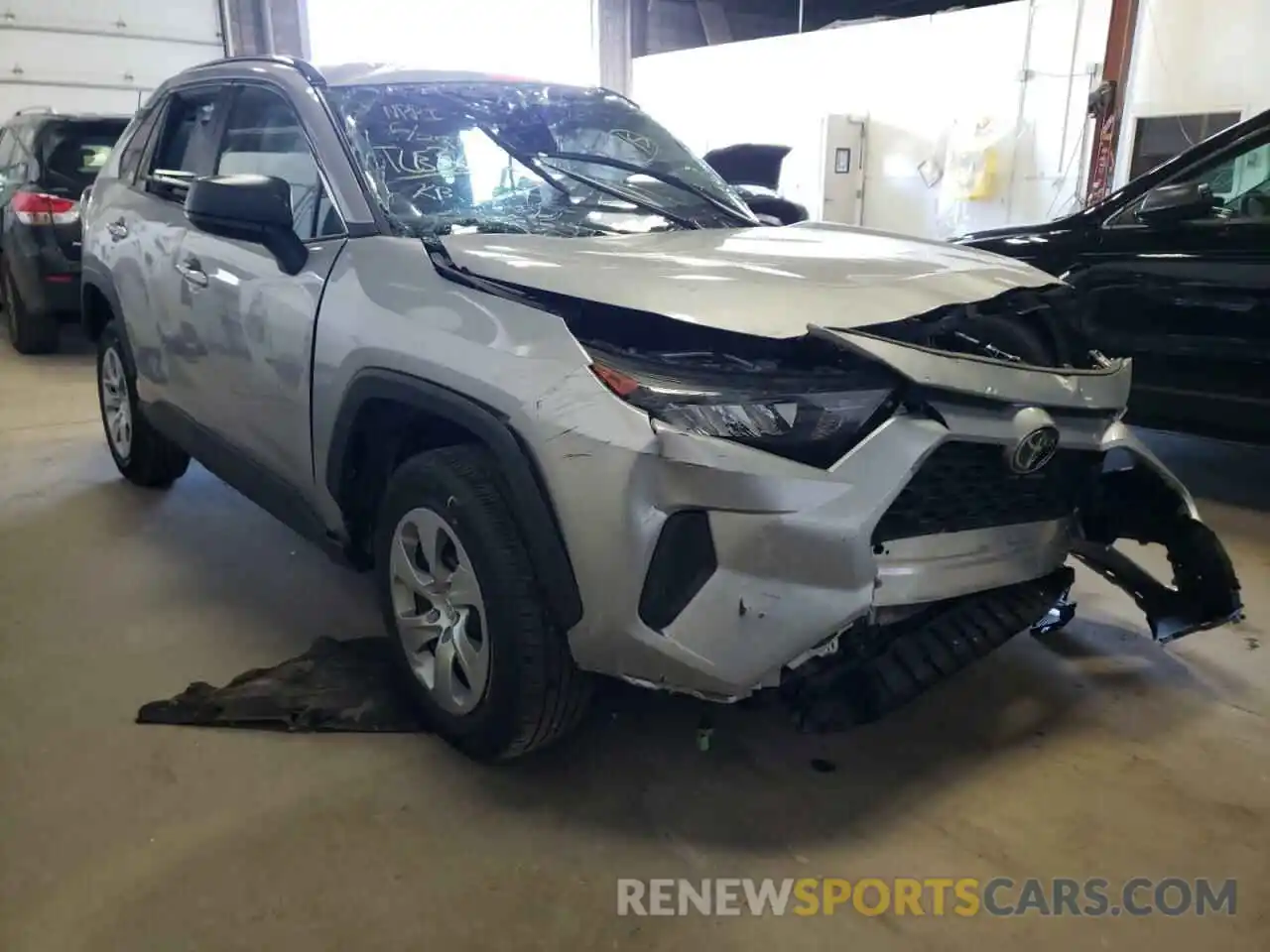 1 Photograph of a damaged car 2T3F1RFVXKW082106 TOYOTA RAV4 2019