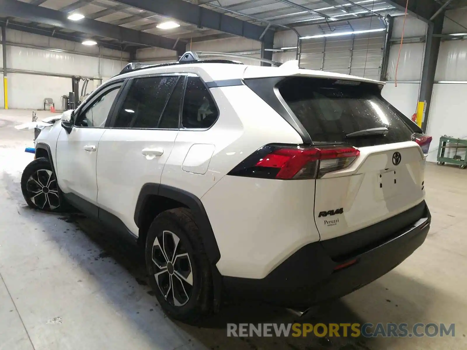 3 Photograph of a damaged car 2T3G1RFV0KC013124 TOYOTA RAV4 2019