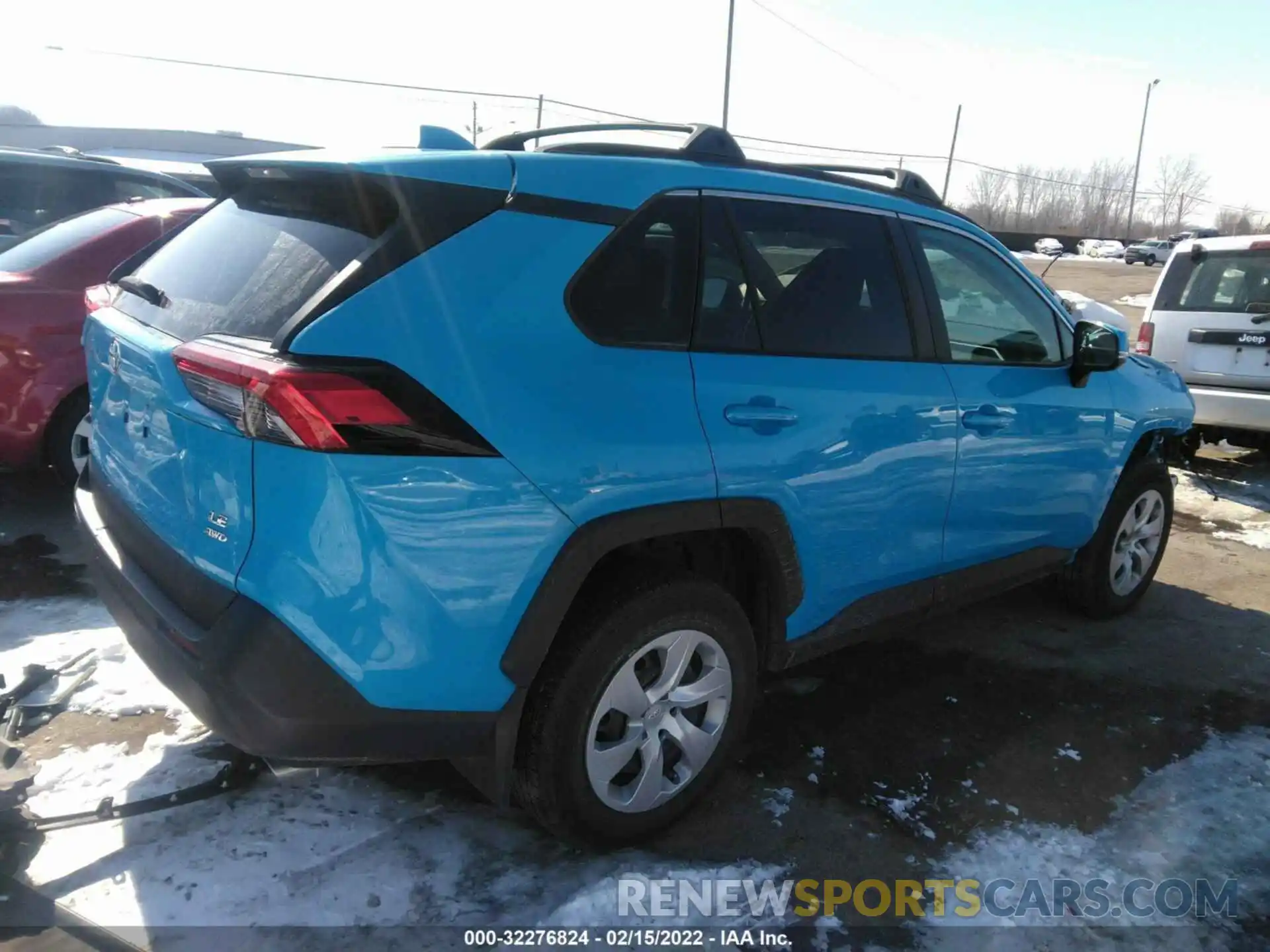 4 Фотография поврежденного автомобиля 2T3G1RFV0KC022440 TOYOTA RAV4 2019