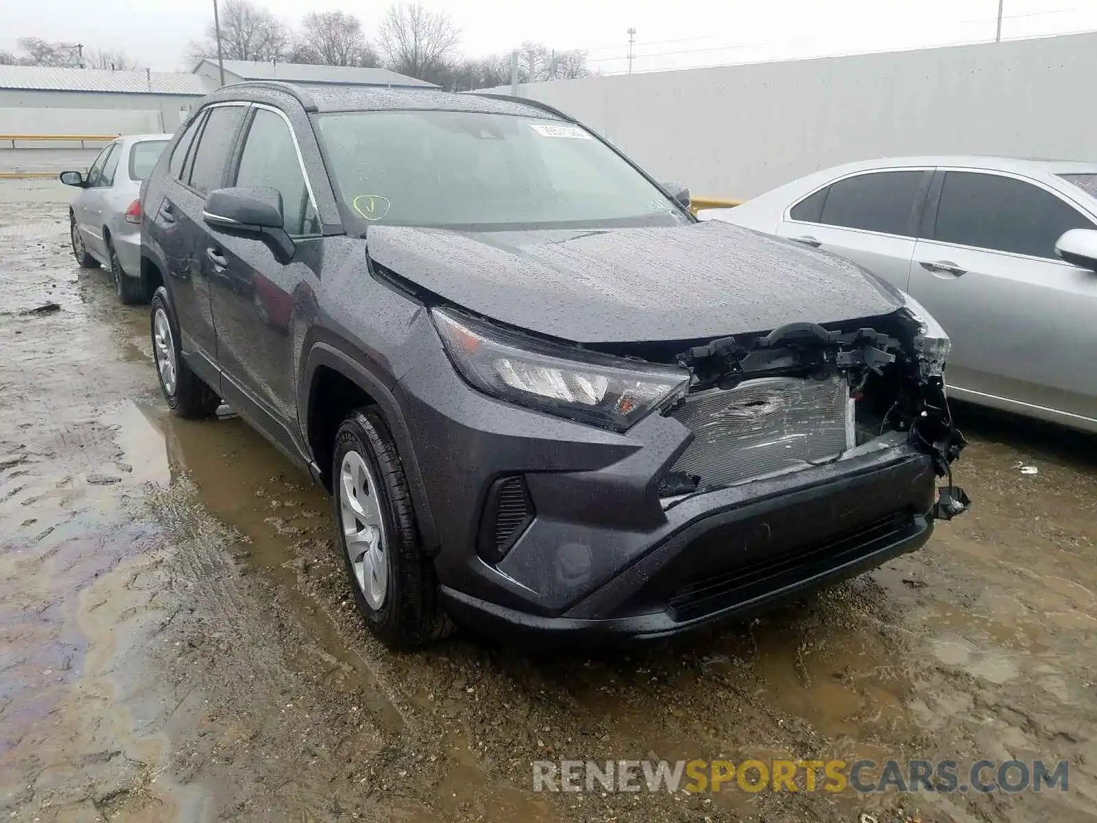 1 Photograph of a damaged car 2T3G1RFV0KC029971 TOYOTA RAV4 2019