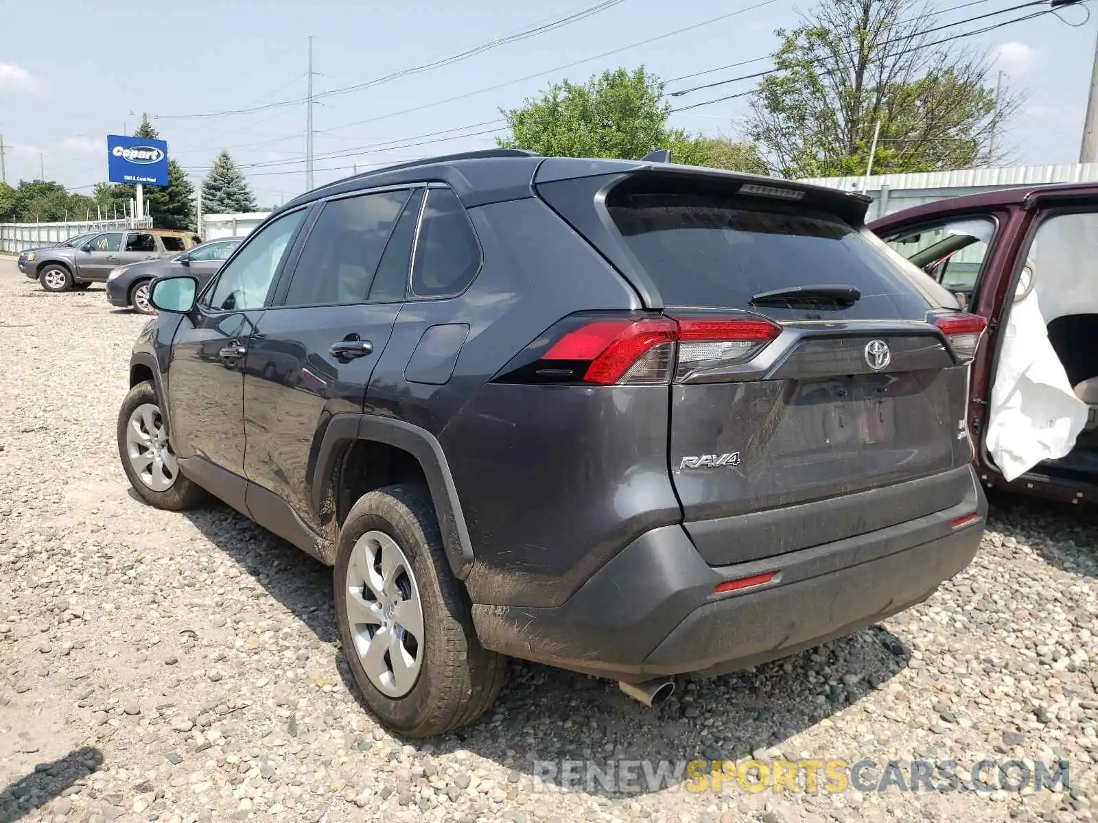 3 Photograph of a damaged car 2T3G1RFV0KW013106 TOYOTA RAV4 2019